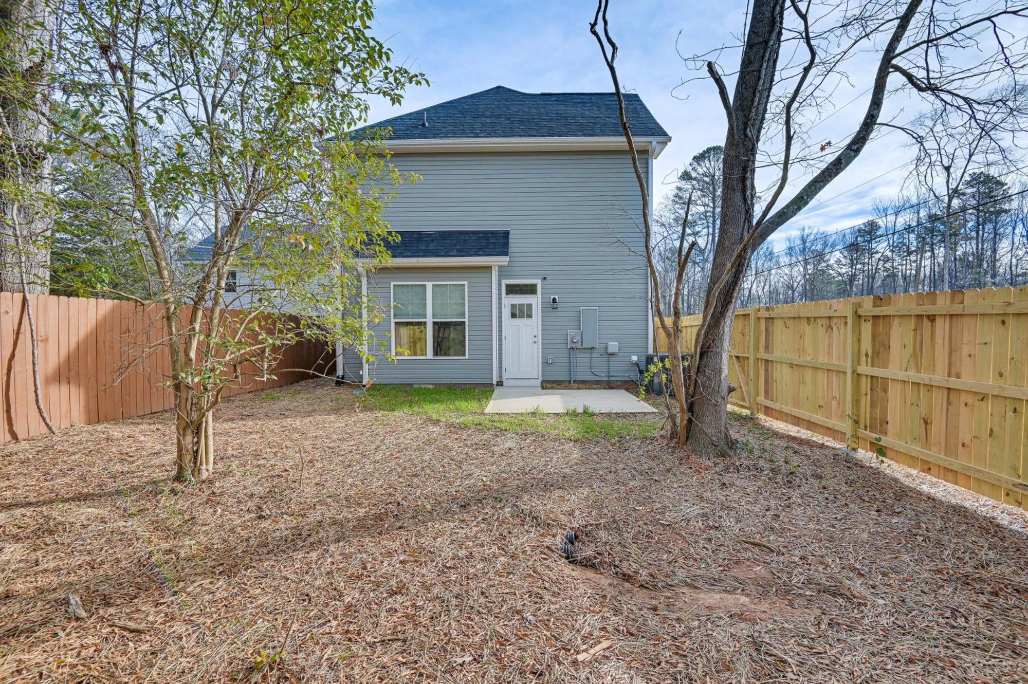 Holiday home Charming Townhome 6 Mi To Downtown! *