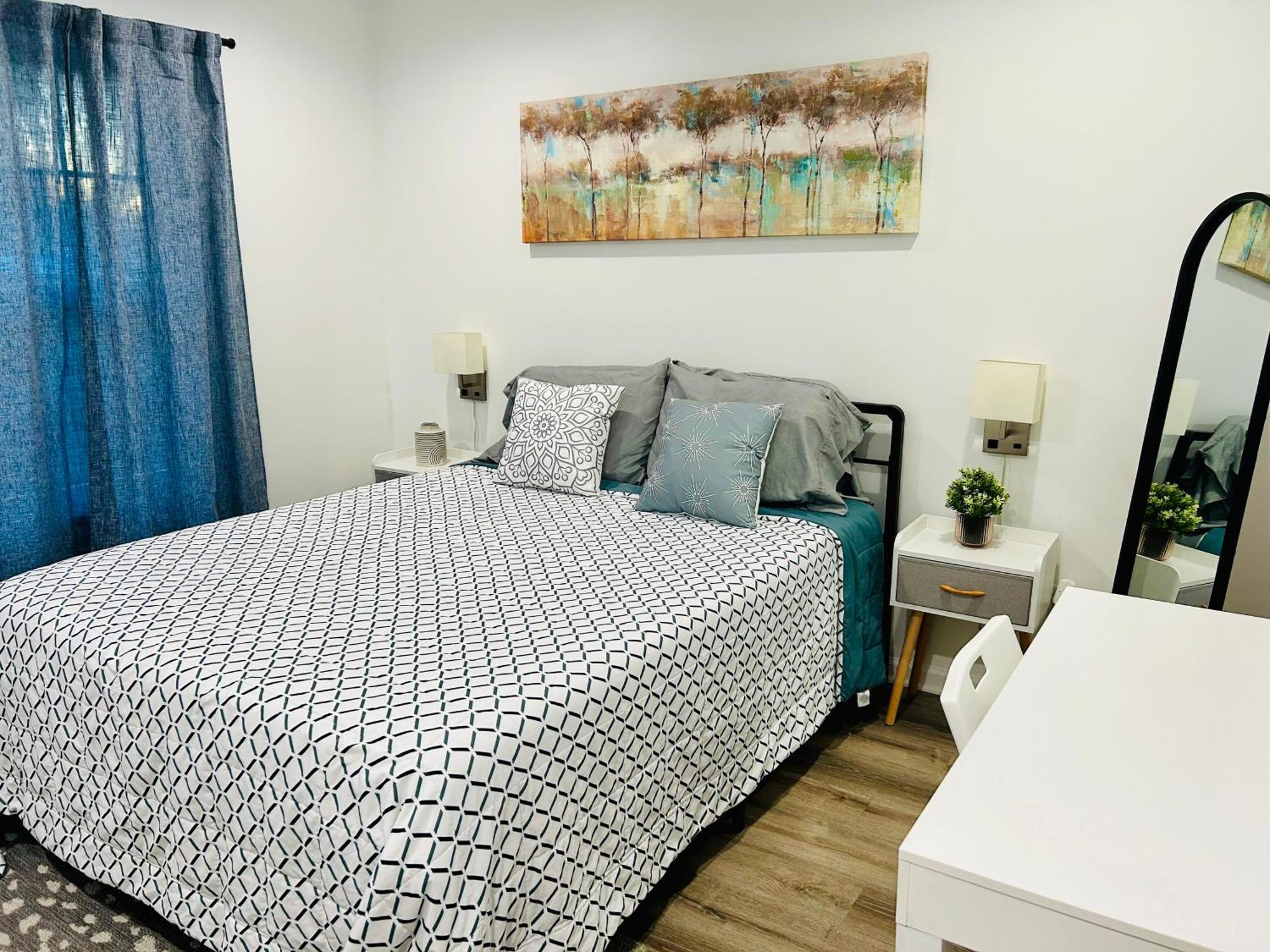 Holiday home Modern Near Uptown Clt, Airport And *