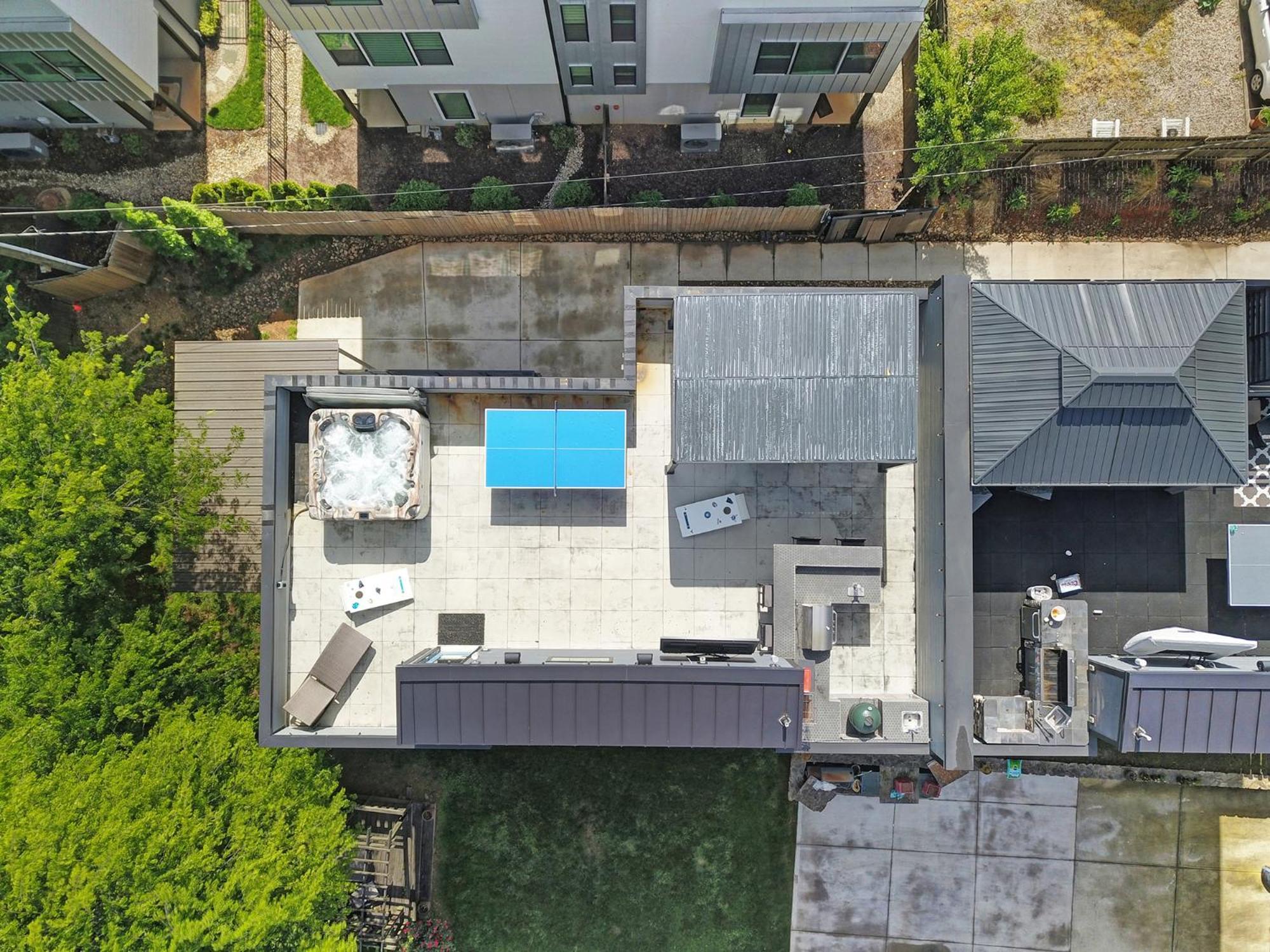 906 Westbrook B Views Rooftop Hot Tub And Short Walk To Stadium Holiday home