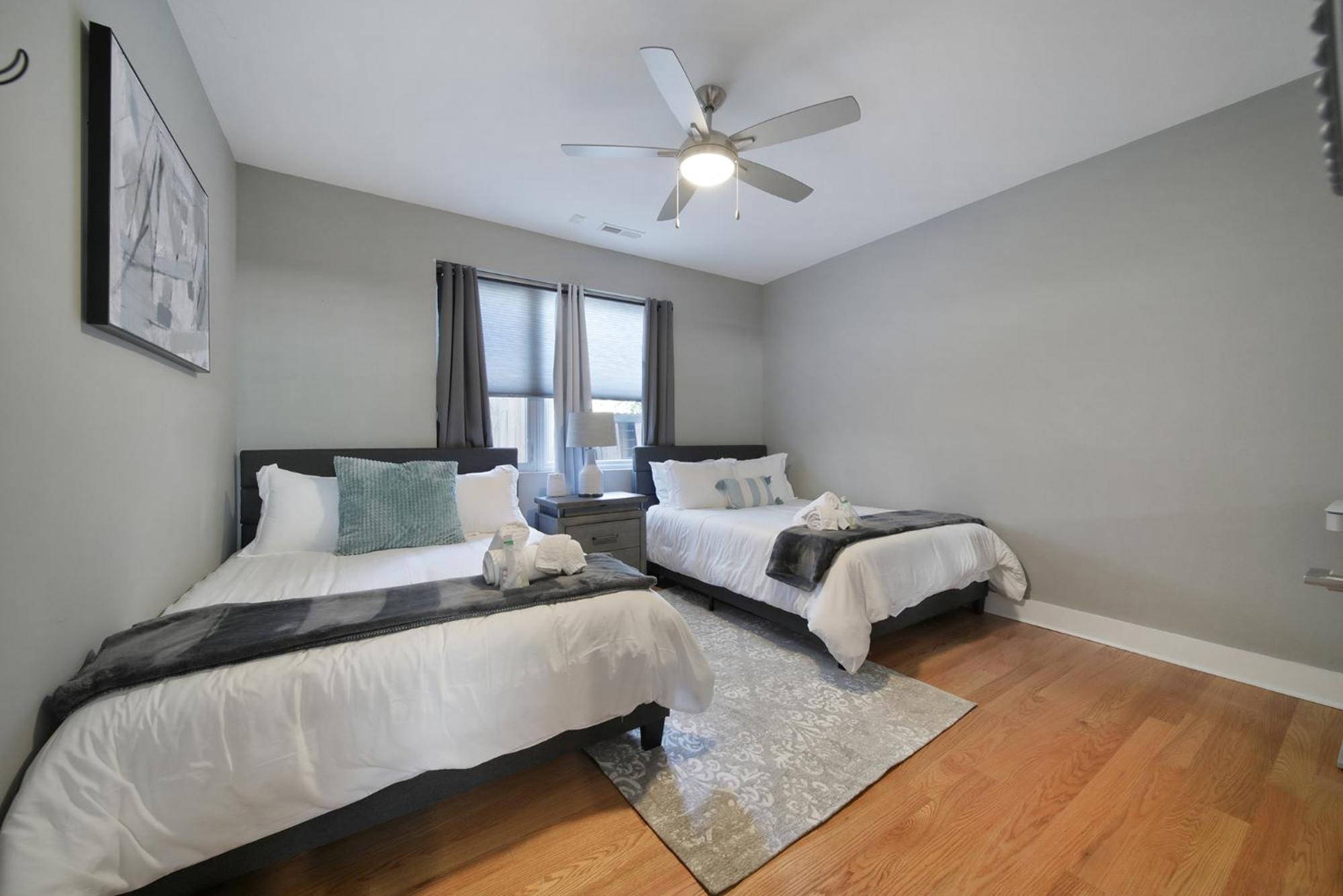 906 Westbrook B Views Rooftop Hot Tub And Short Walk To Stadium Charlotte