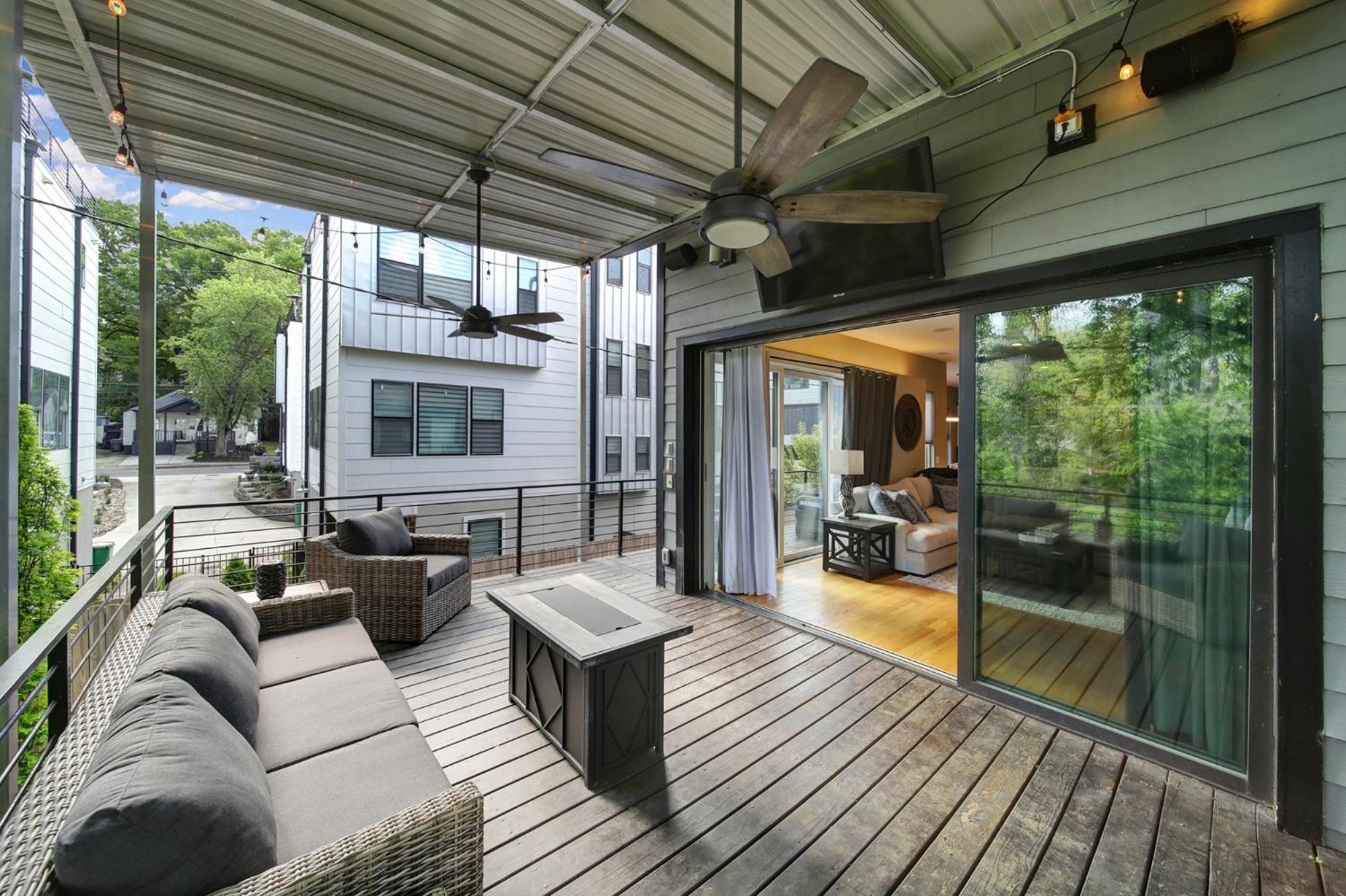 906 Westbrook B Views Rooftop Hot Tub And Short Walk To Stadium