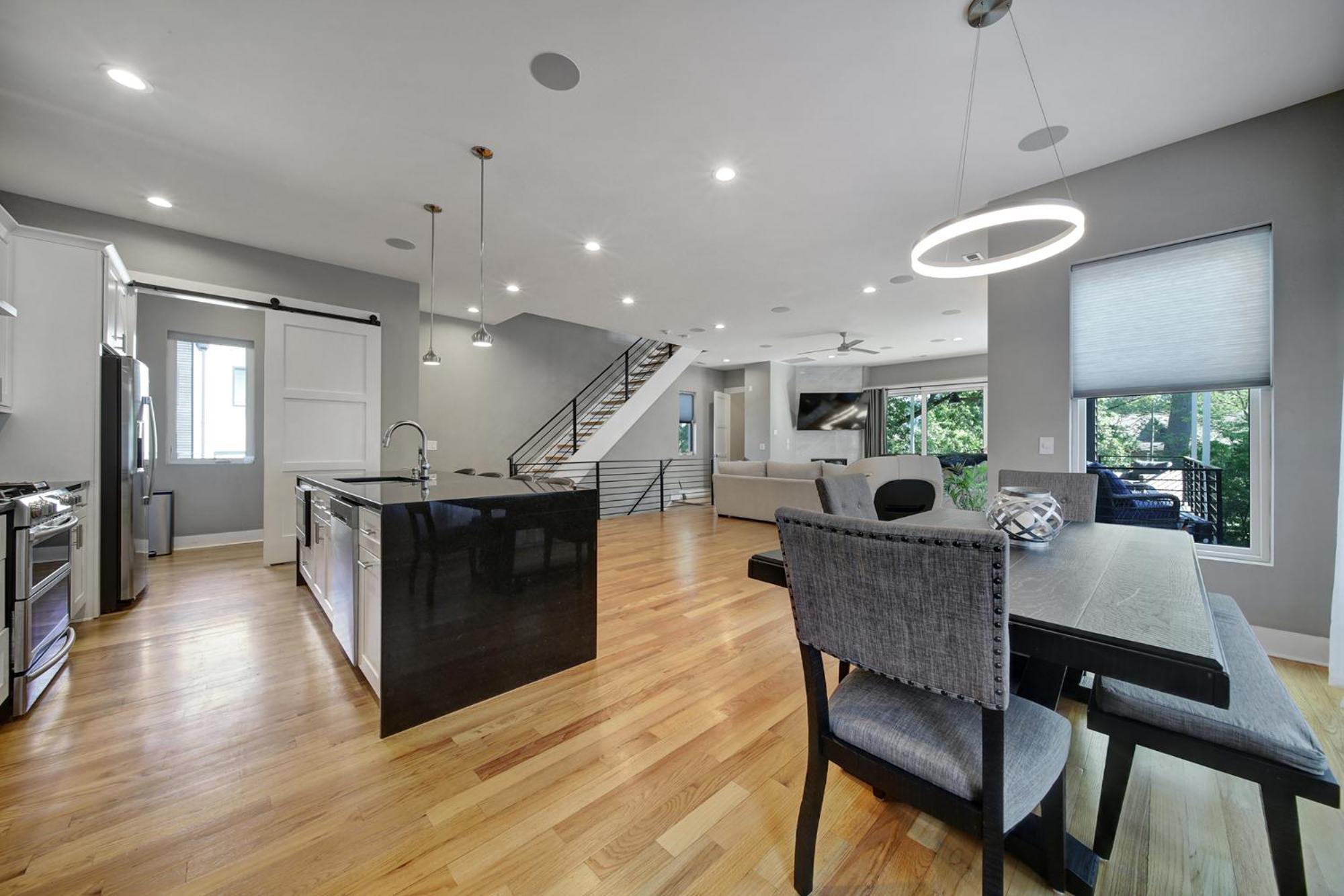 906 Westbrook B Views Rooftop Hot Tub And Short Walk To Stadium Holiday home *