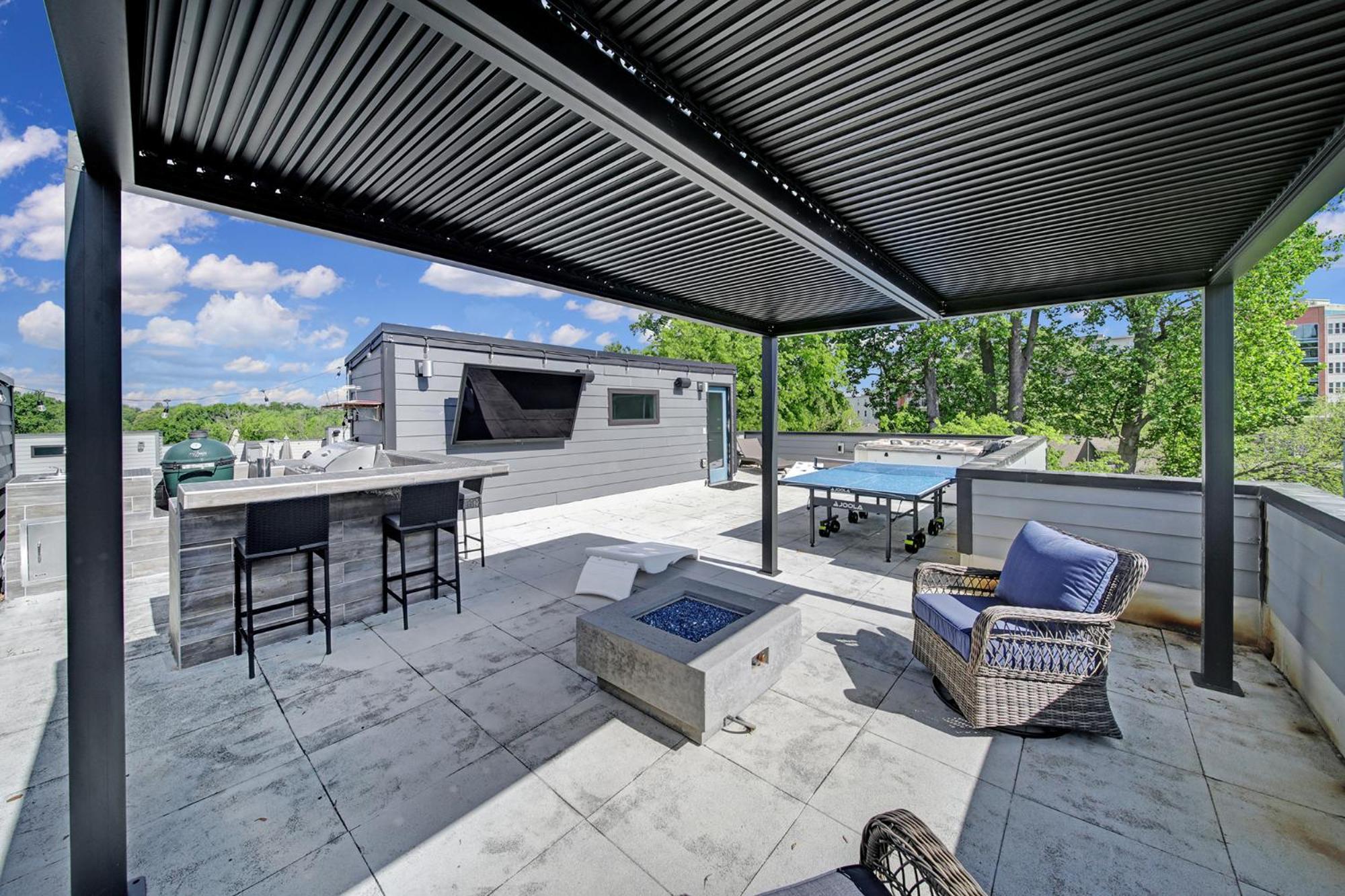 906 Westbrook B Views Rooftop Hot Tub And Short Walk To Stadium *