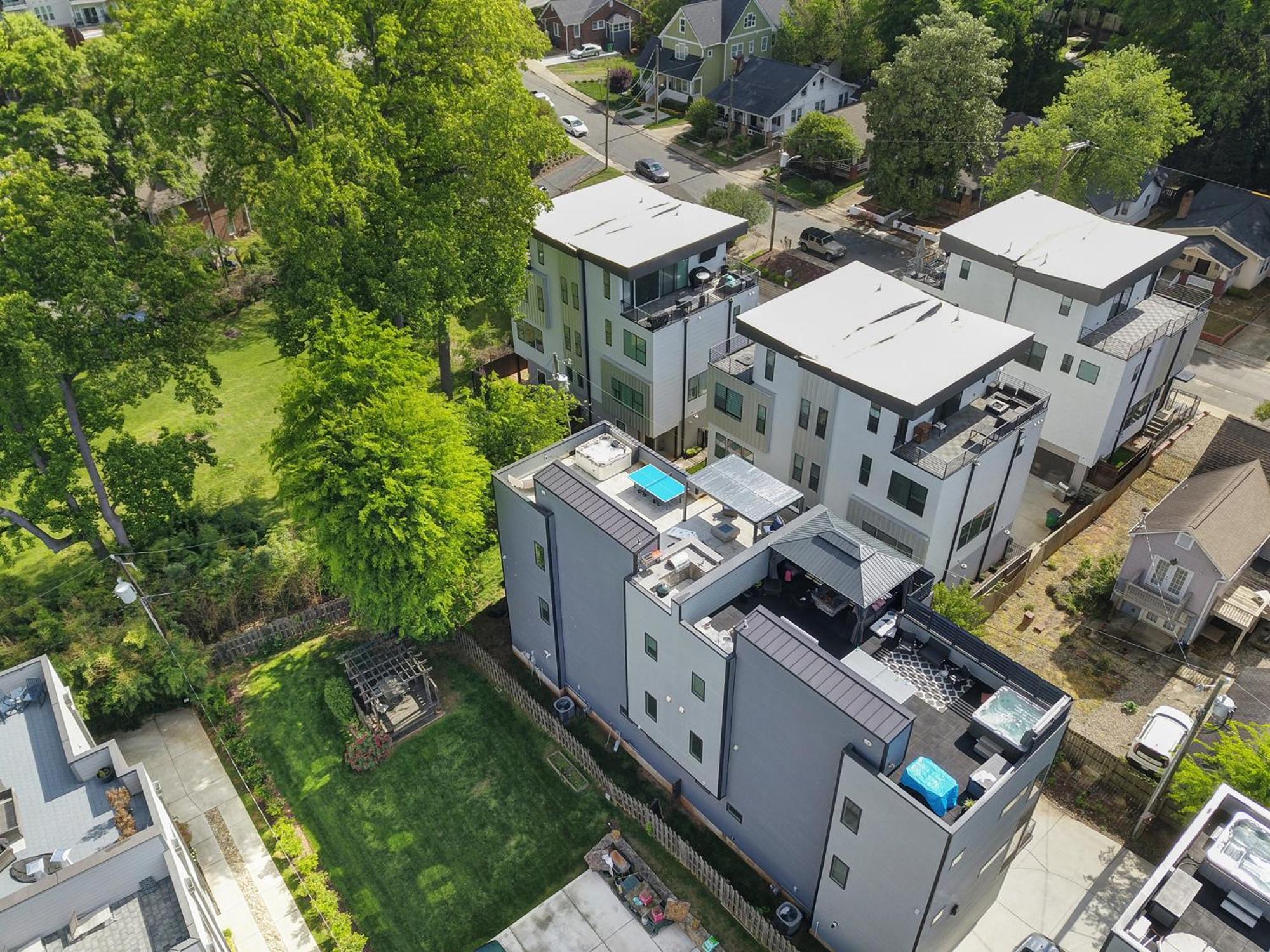 906 Westbrook B Views Rooftop Hot Tub And Short Walk To Stadium * Charlotte