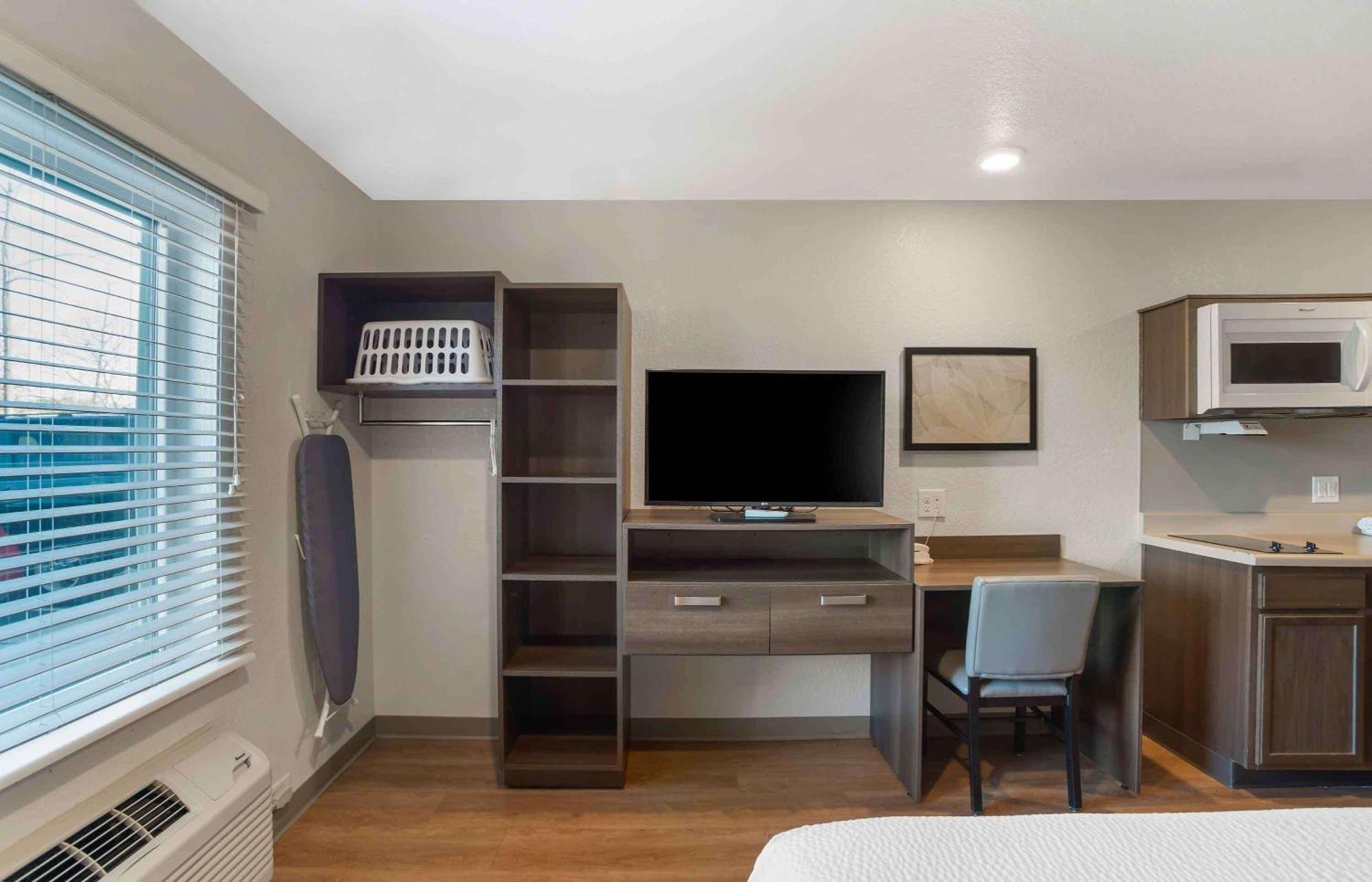 Extended America - - Northlake Charlotte
