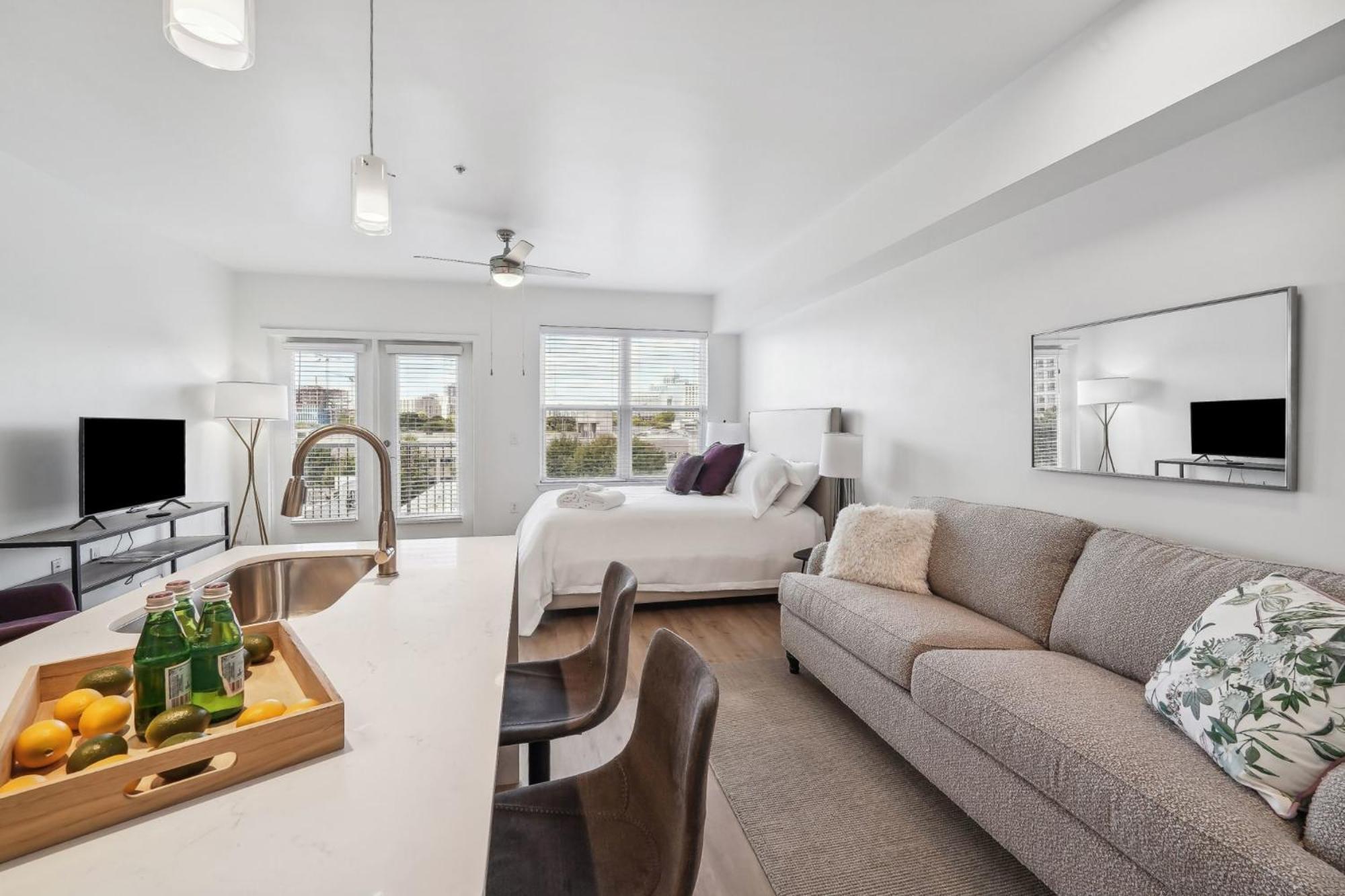 Premium And At Midtown 205 In *