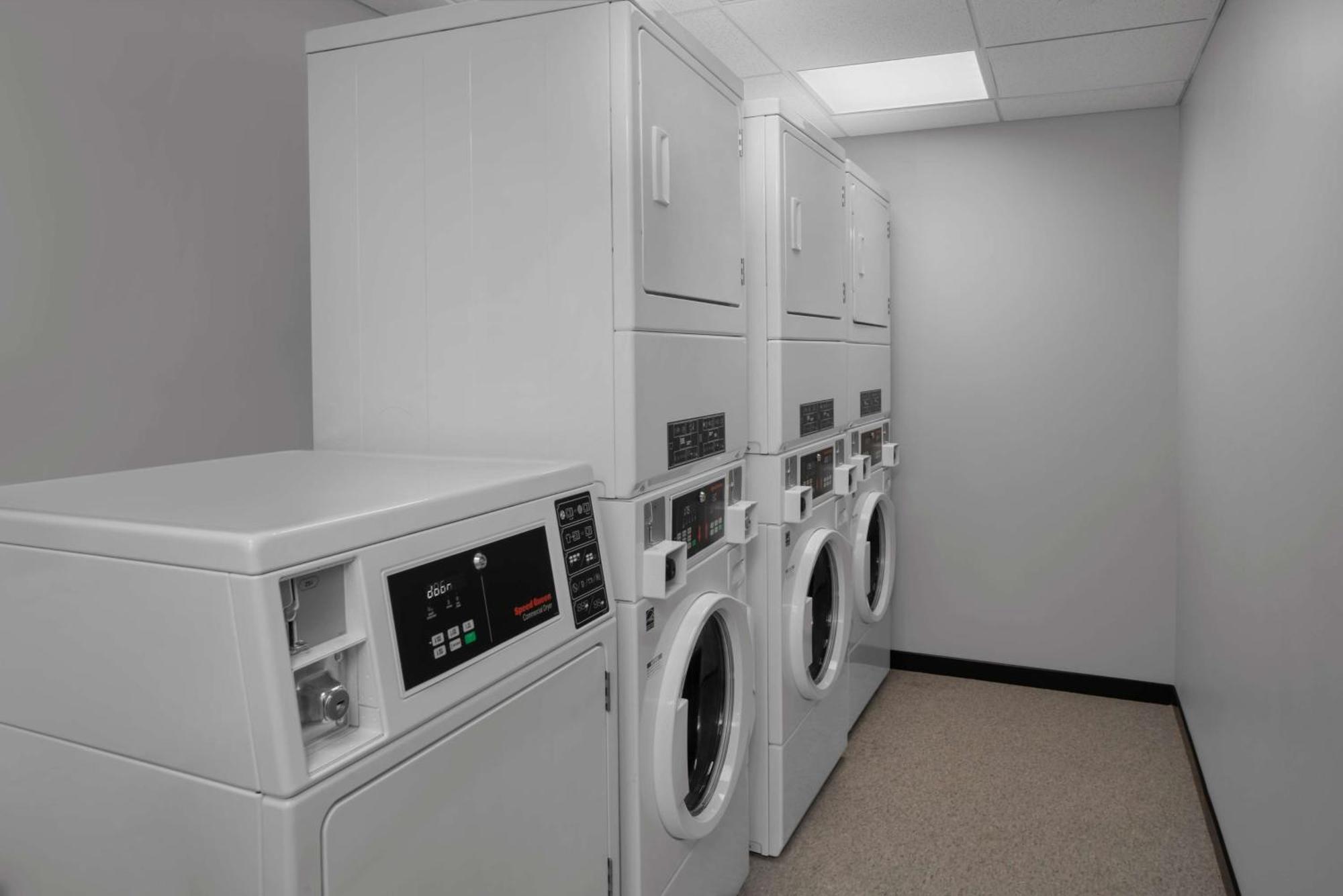 Hotel Homewood By Hilton Uptown First Ward 3*