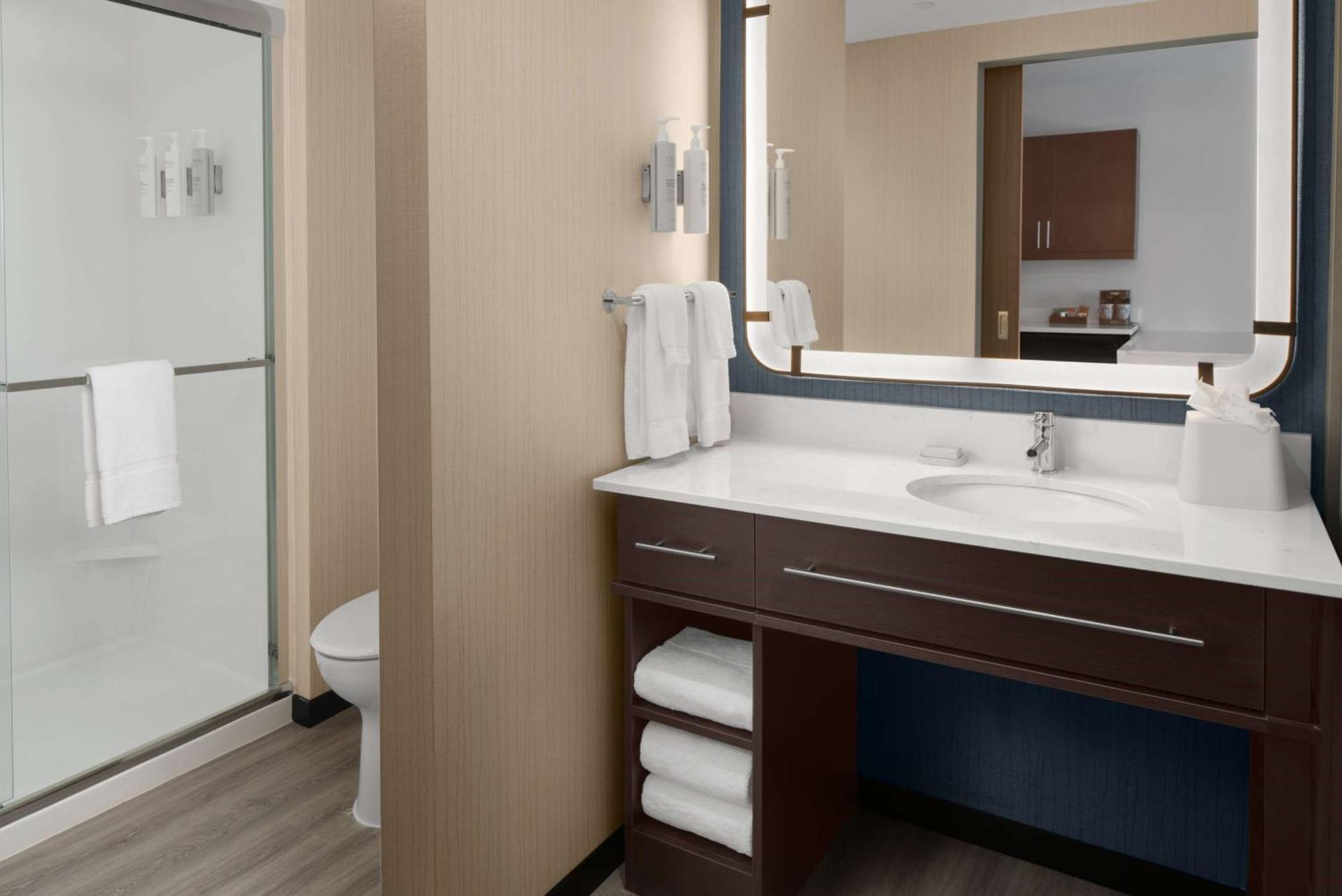 Homewood By Hilton Uptown First Ward 3*