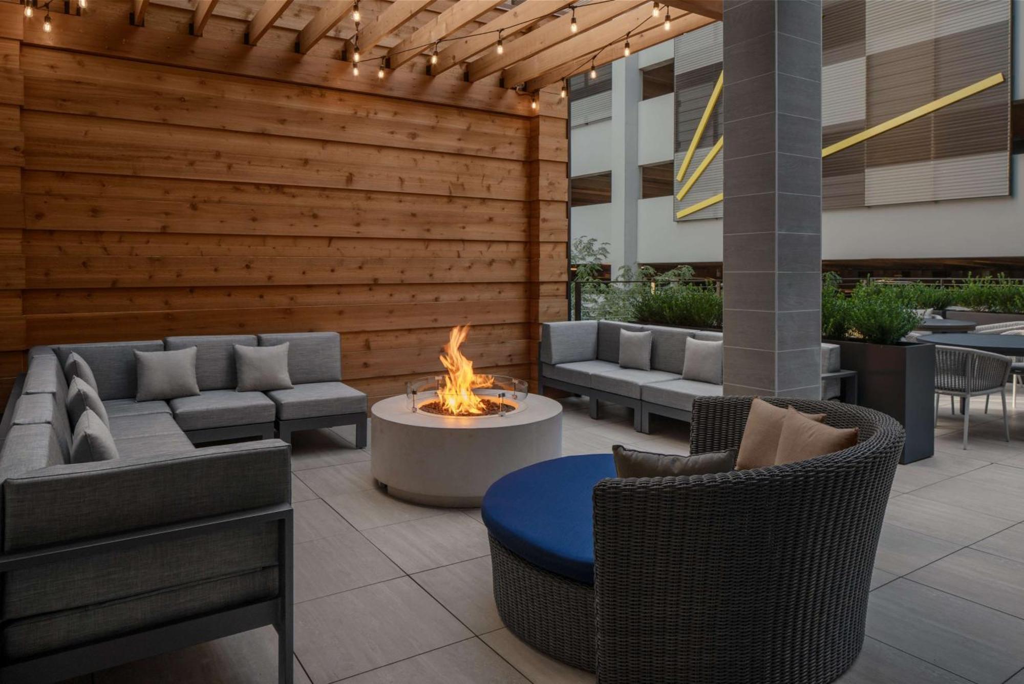Homewood By Hilton Uptown First Ward 3* Charlotte