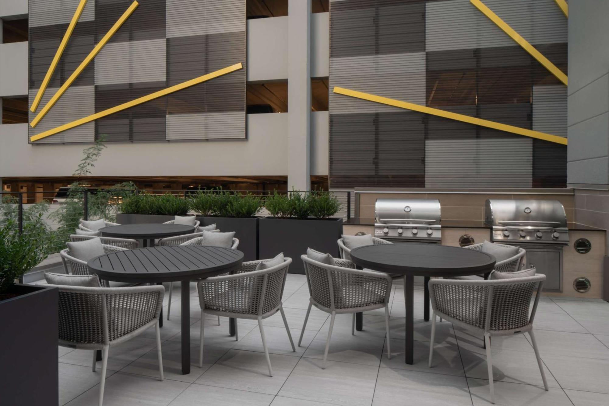 Homewood By Hilton Uptown First Ward Hotel 3*