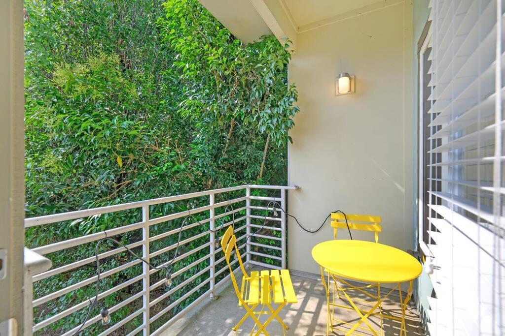 Apartment King Bed - Great Walkability To Restaurants *