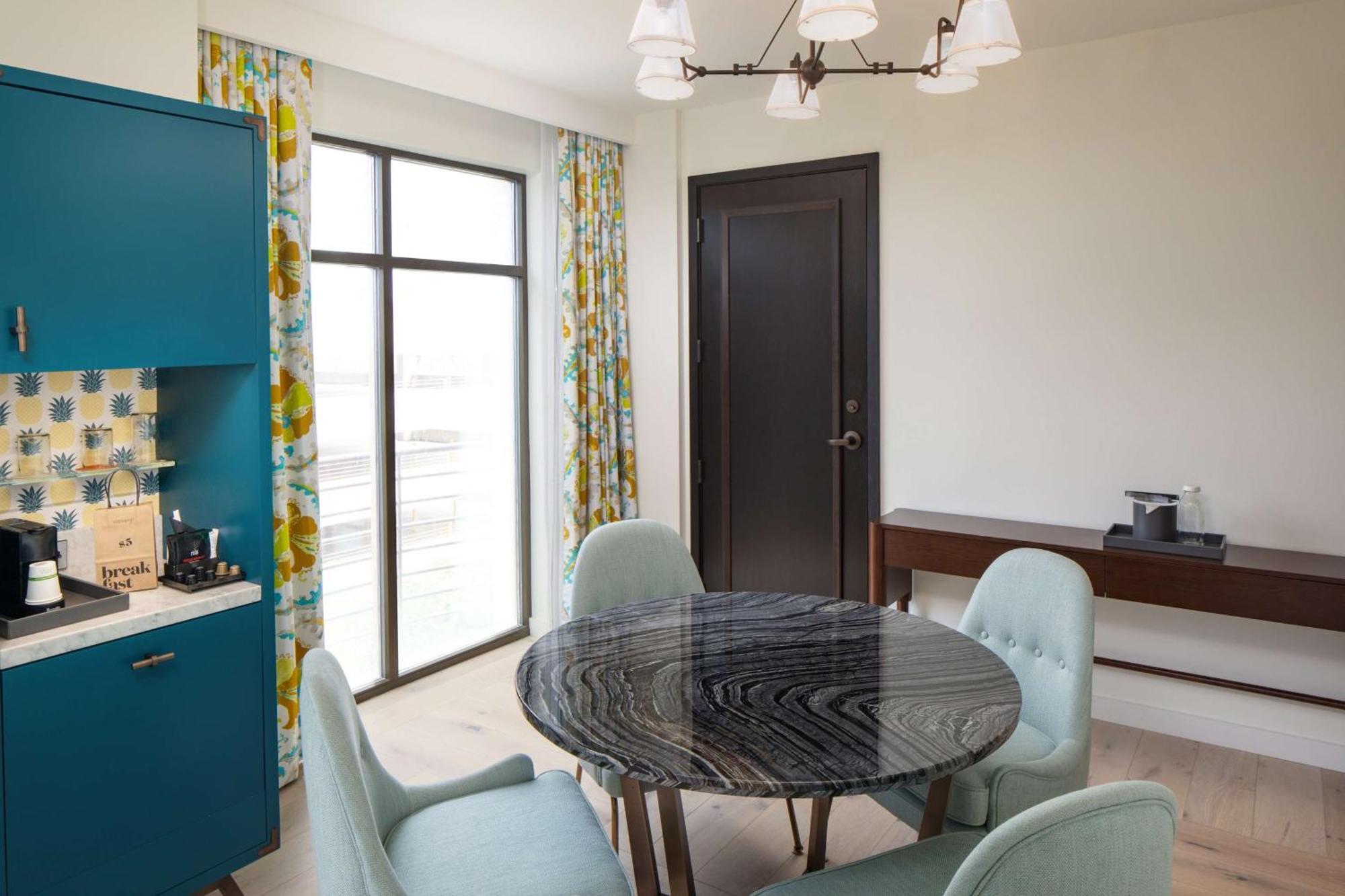 Canopy By Hilton Southpark Charlotte