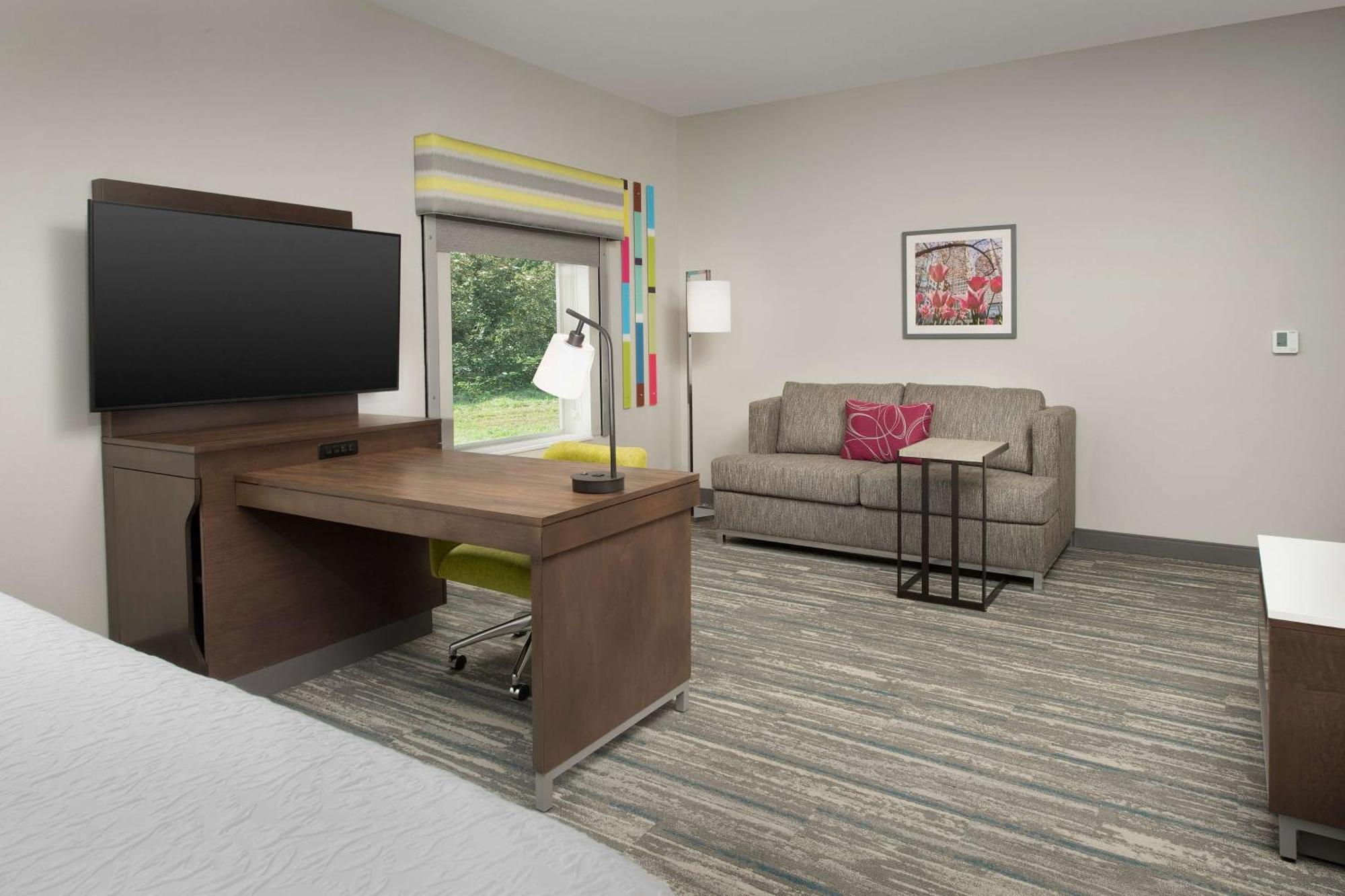 Hampton & Airport Pointe Hotel Charlotte