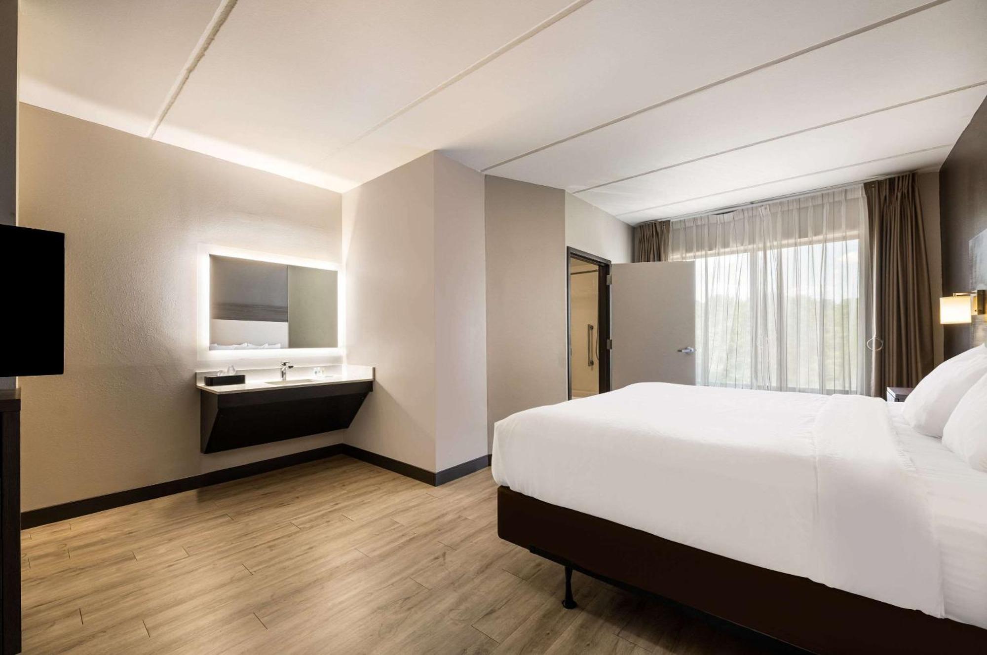 Comfort Northlake