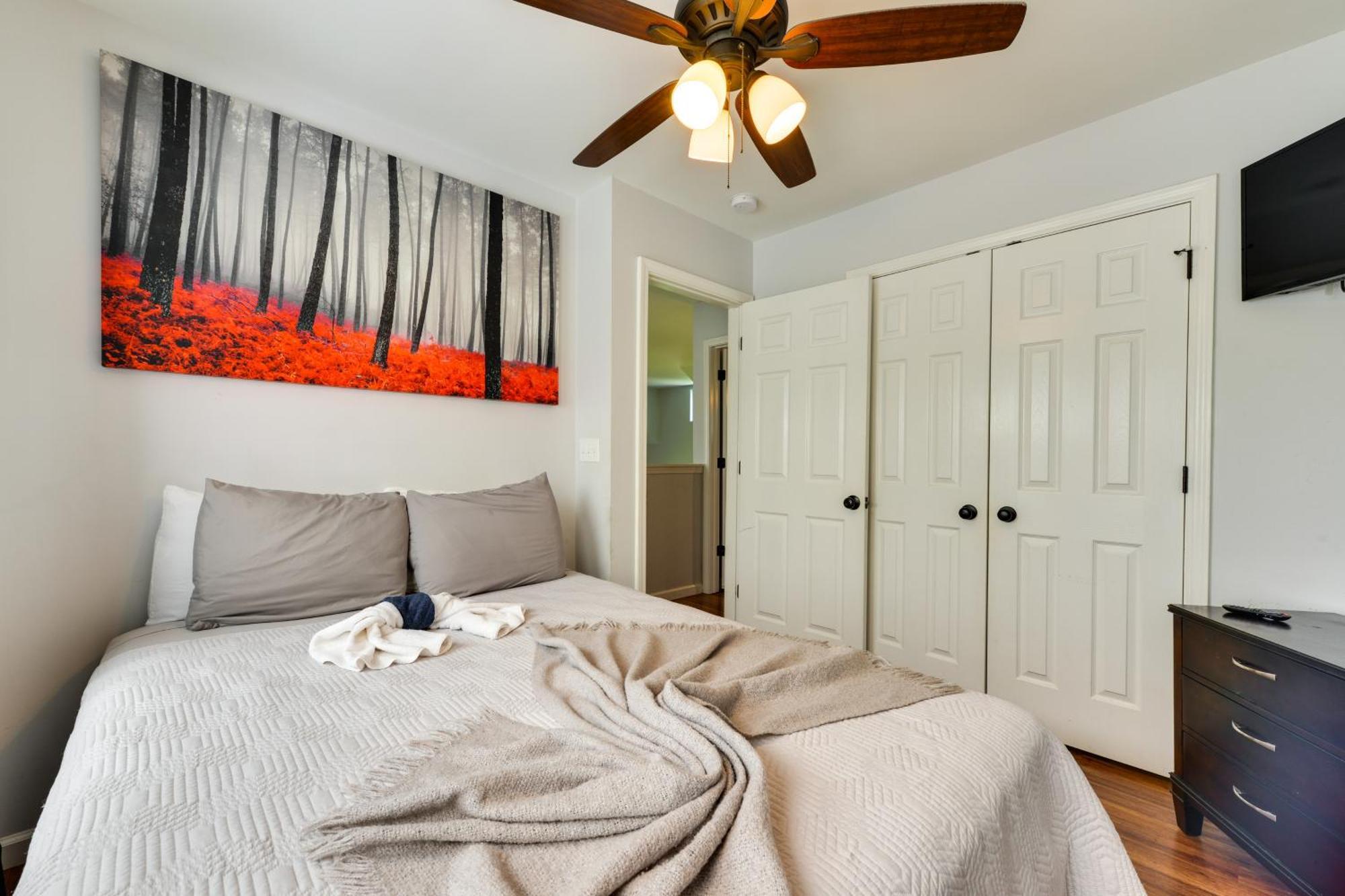 Holiday home About 9 Mi To Bank Of America Stadium! *