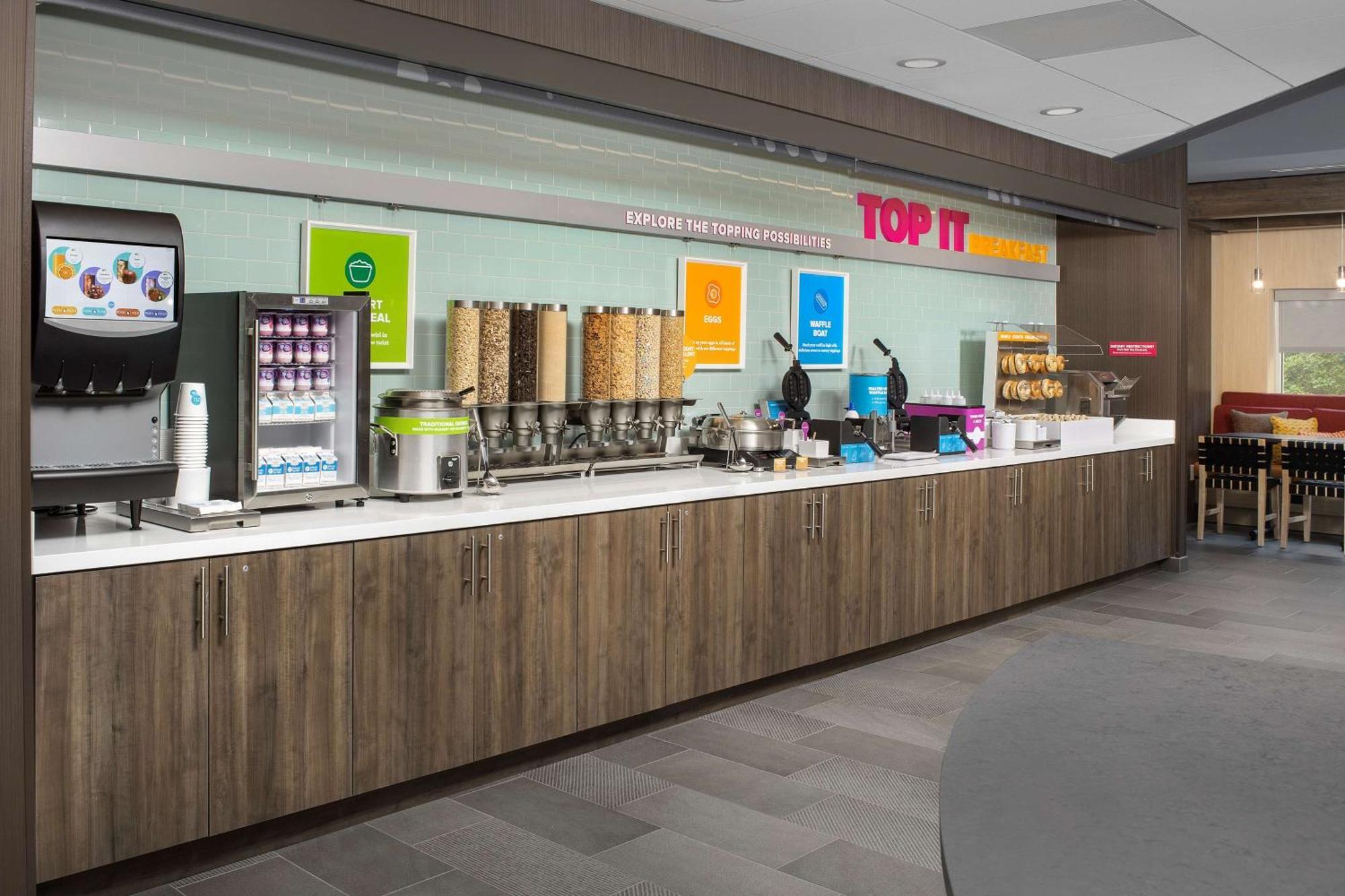 Hotel Tru By Hilton Airport Pointe Charlotte