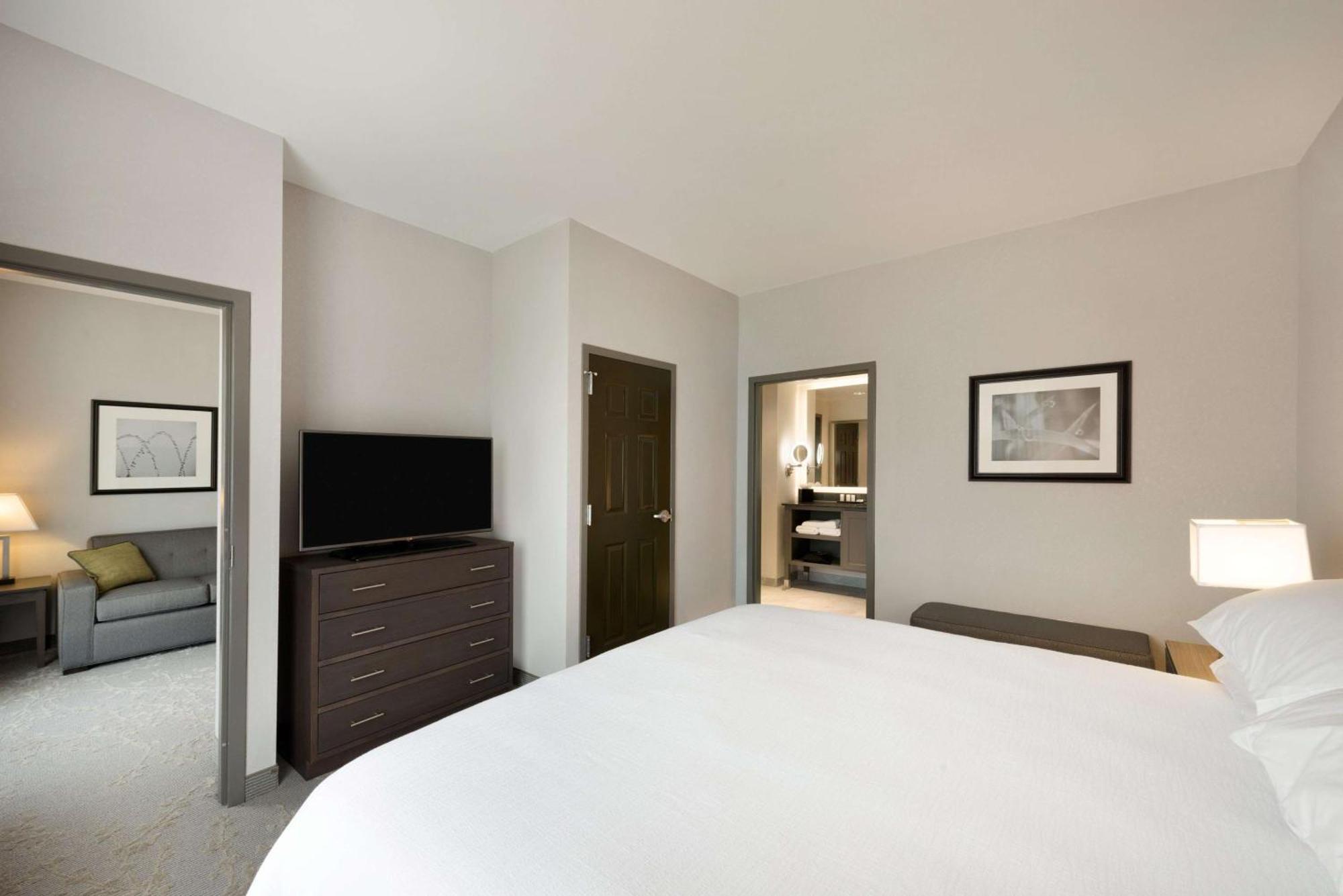 Hotel Embassy Charlotte/ayrsley 4*