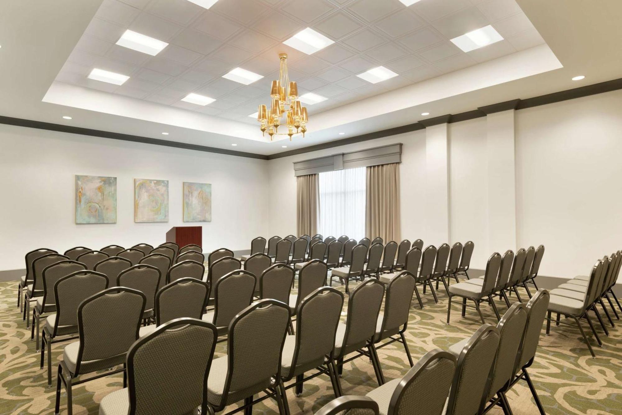 Embassy Charlotte/ayrsley Hotel 4*