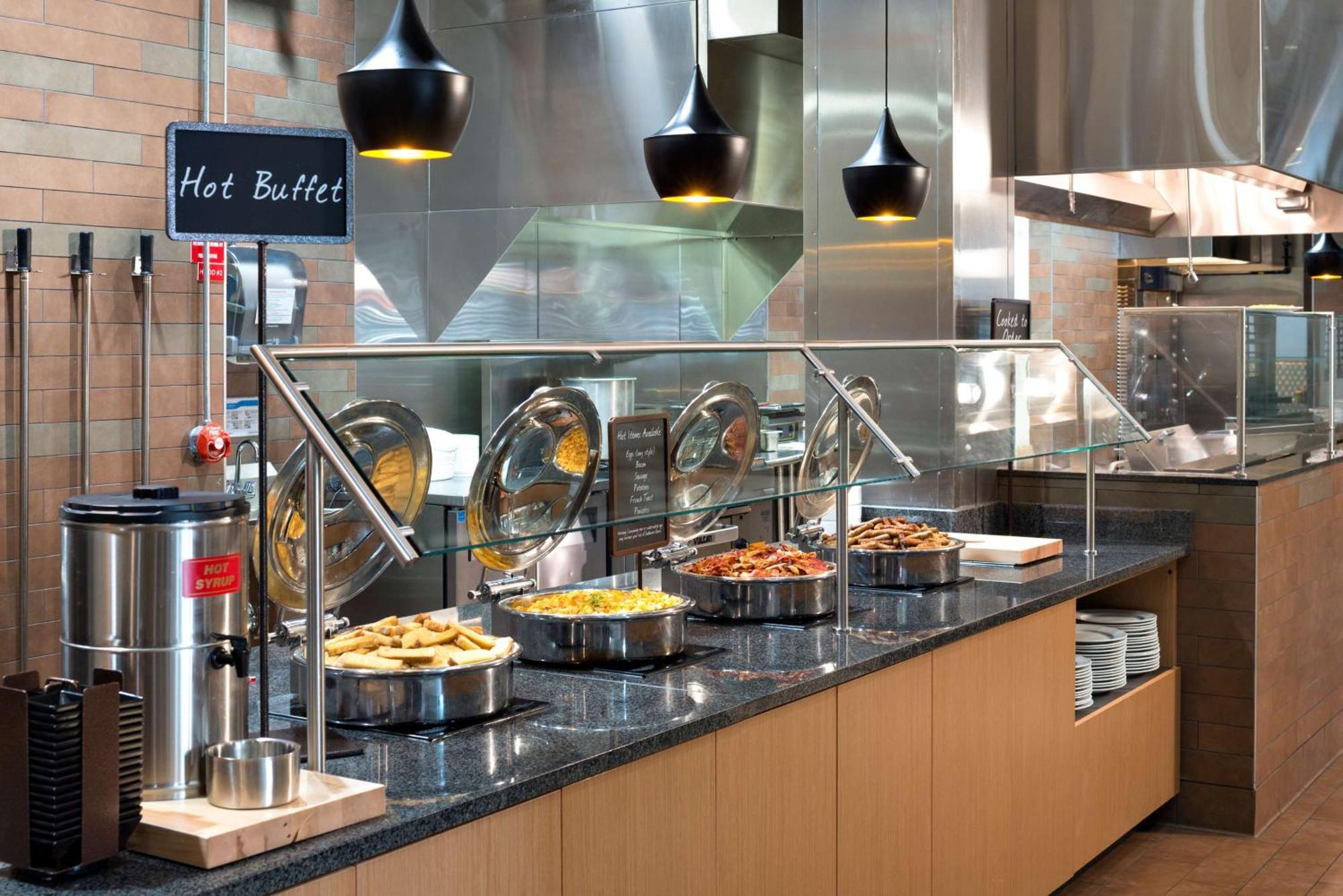 Embassy Charlotte/ayrsley Hotel 4*