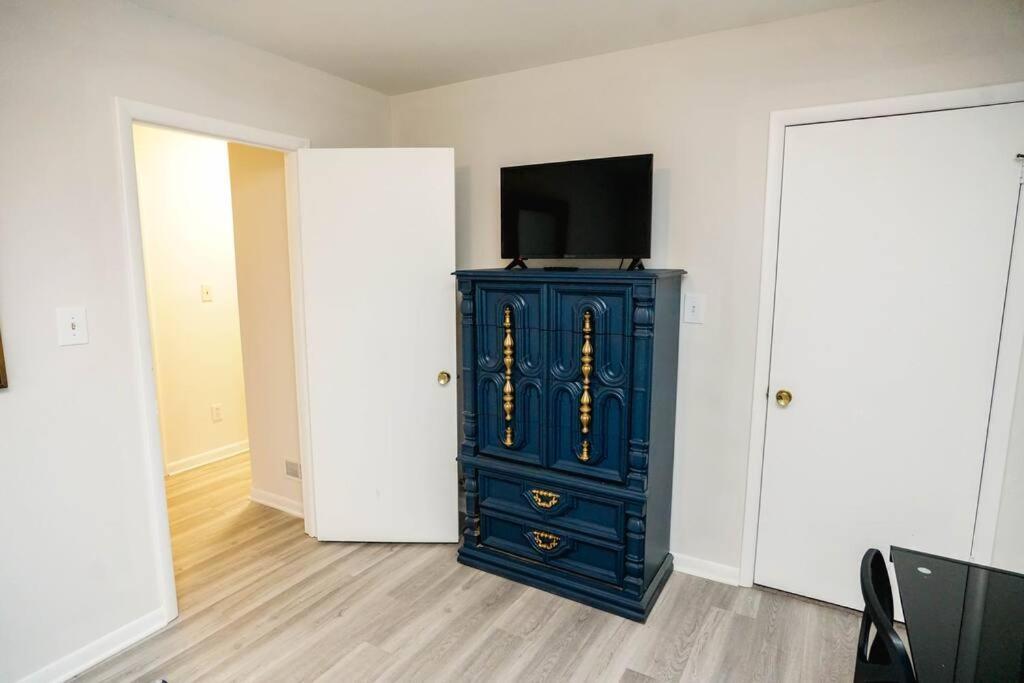 3 Bedroom Townhome Minutes To Uptown Holiday home Charlotte