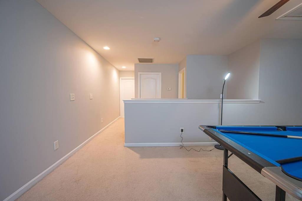 3bdrm W/ Kingbed_pool_wi-fi-private Apartment