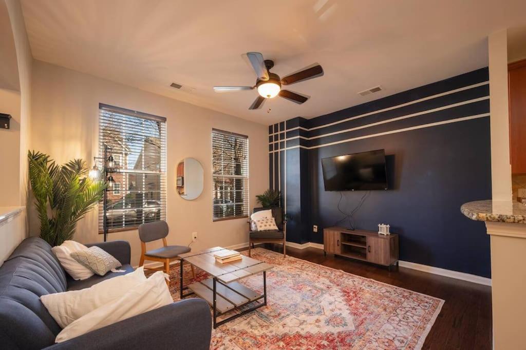 Apartment 3bdrm W/ Kingbed_pool_wi-fi-private *