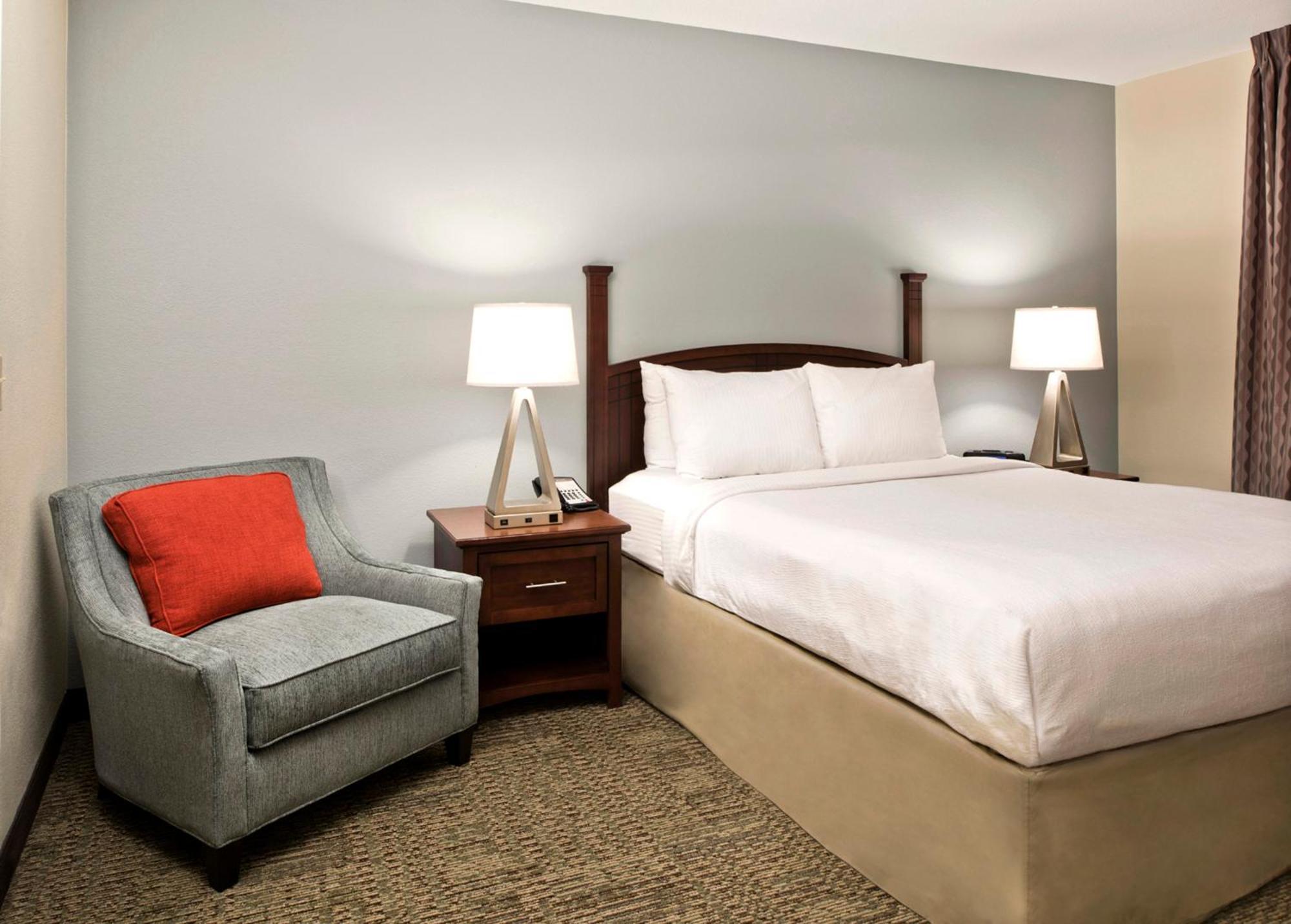 Staybridge - Ballantyne By Ihg Hotel 3*