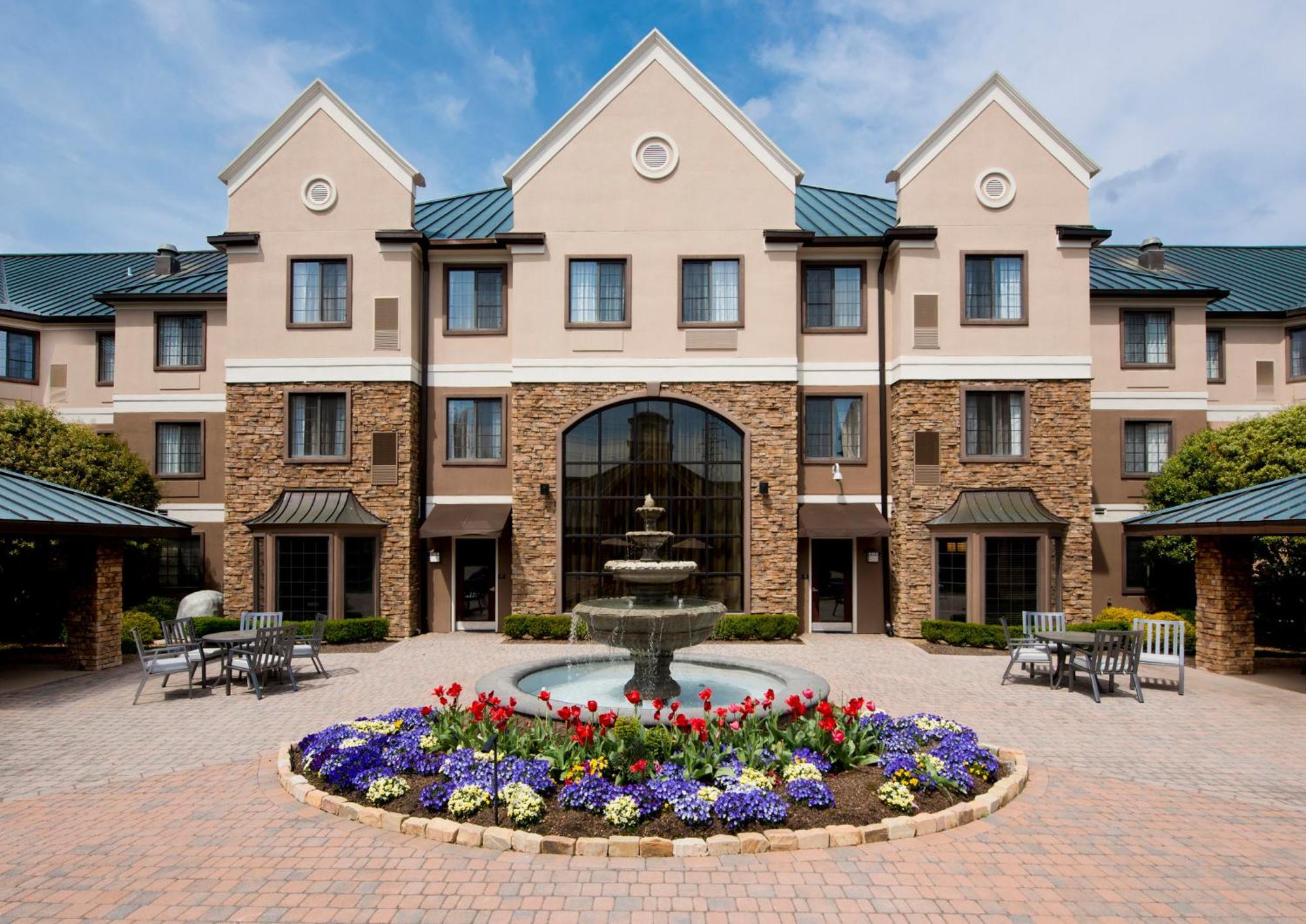 Staybridge - Ballantyne By Ihg Hotel Charlotte