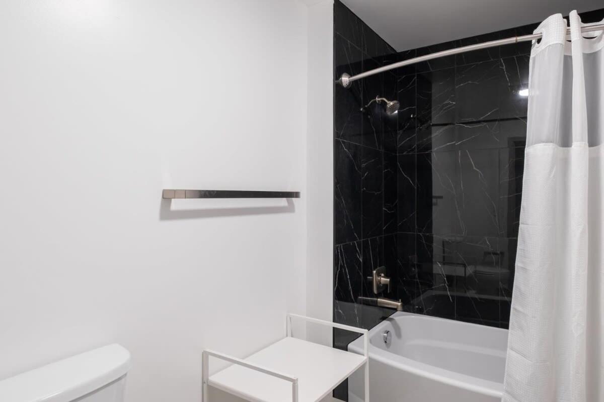 Apartment 4b 2ba Luxury With Gym *