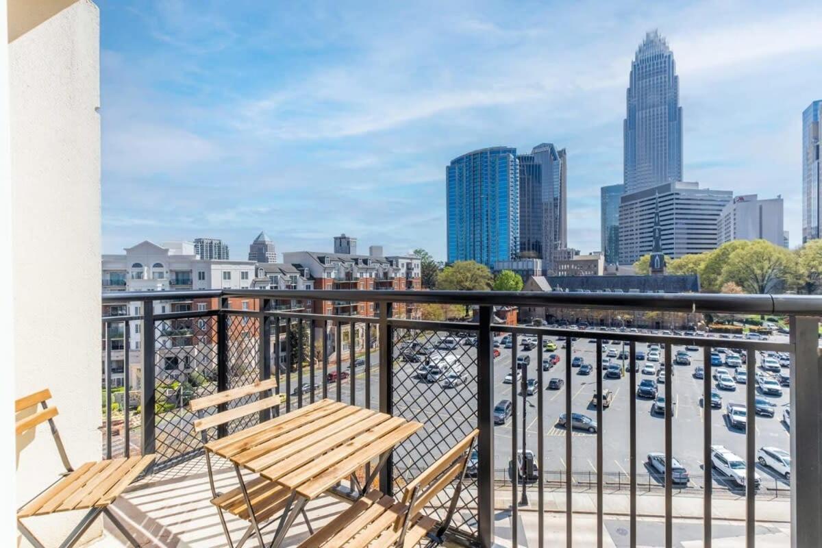3br Modern Downtown With Gym & Office Apartment Charlotte