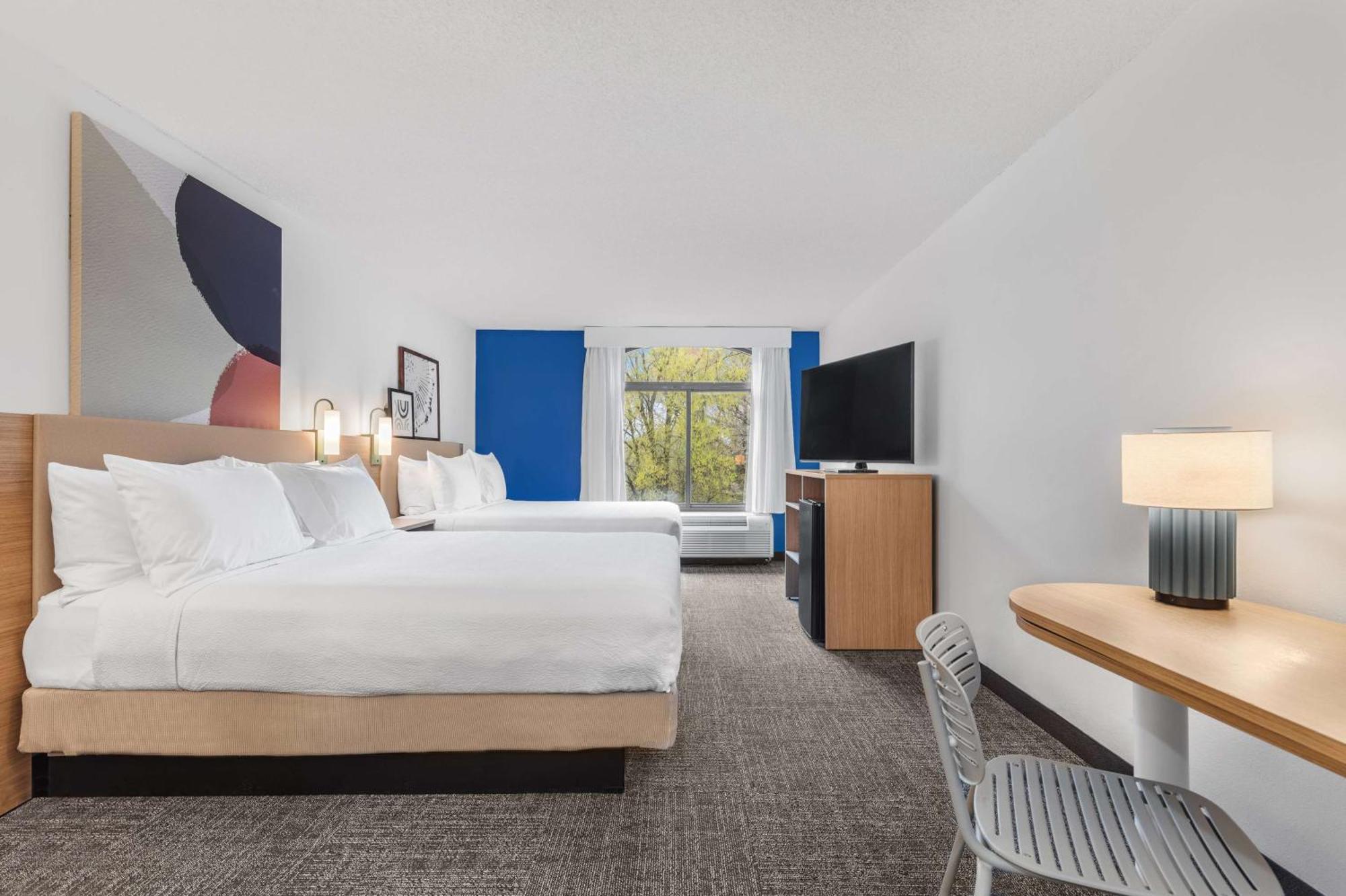 Spark By Hilton Tyvola I-77 Hotel