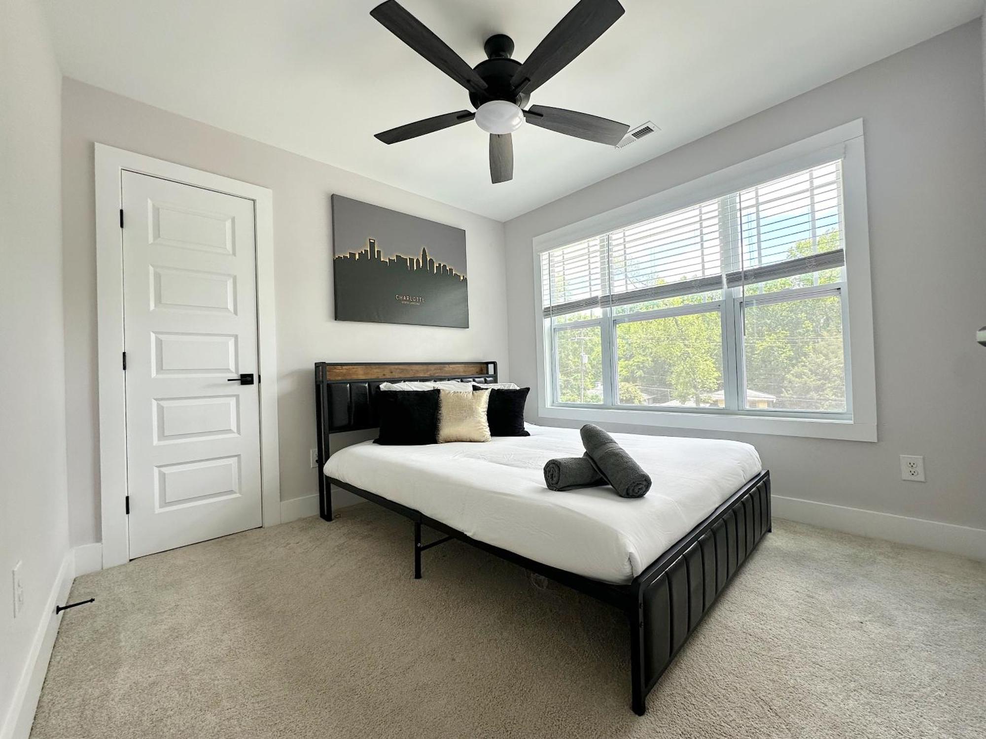 Luxury Living 3br/2.5ba Clt Charlotte