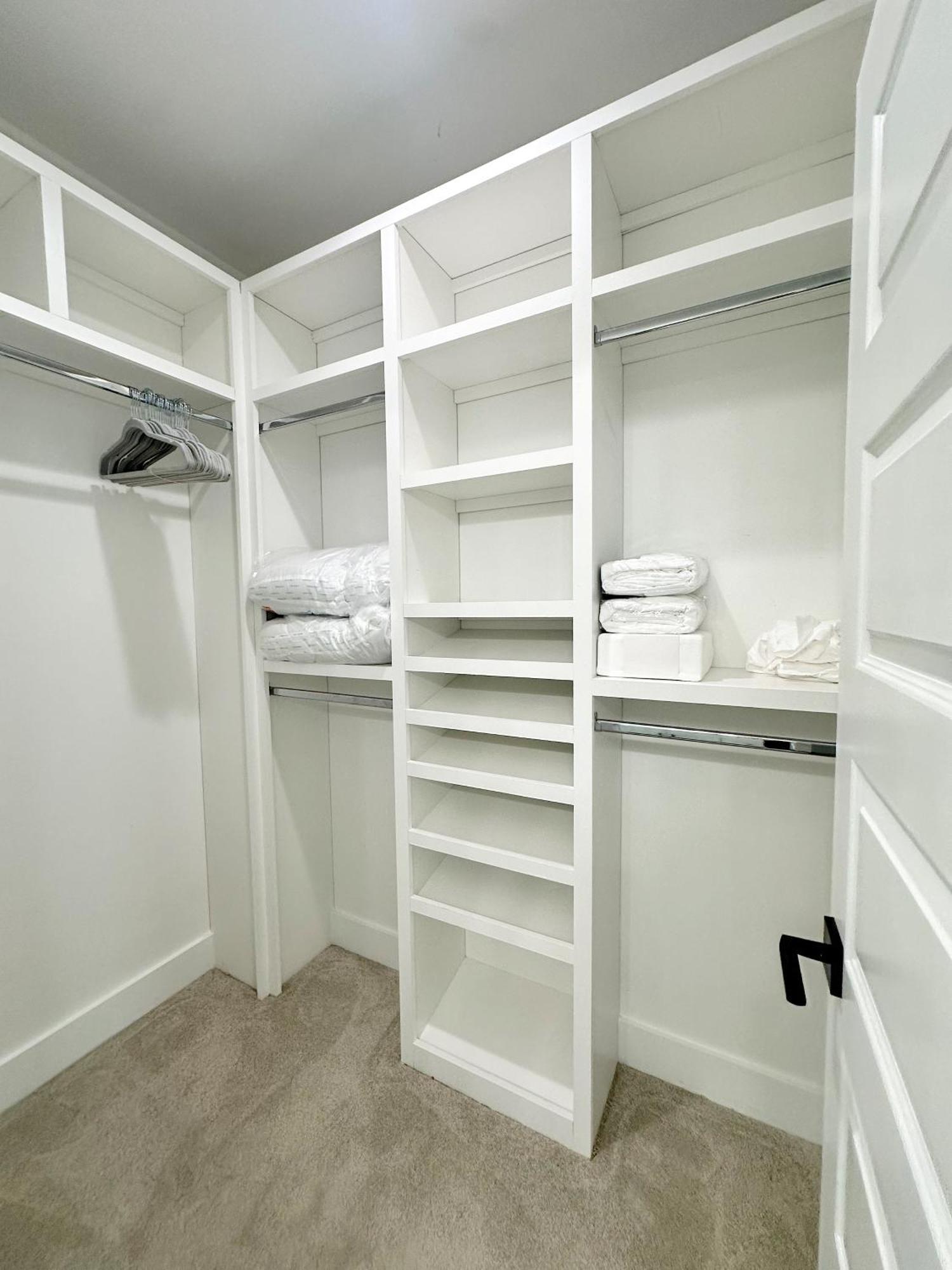 Luxury Living 3br/2.5ba Clt * Charlotte