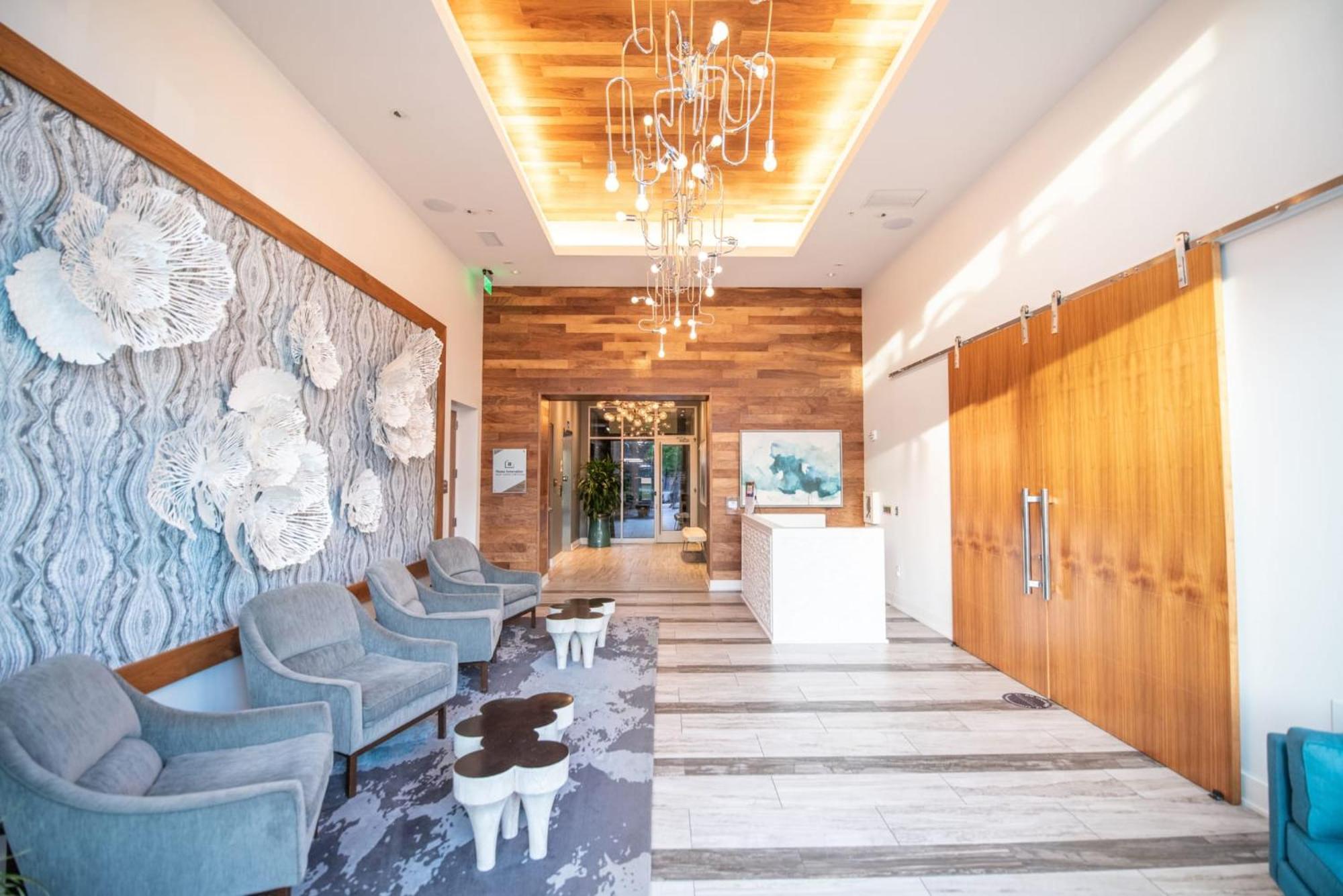 Experience Modern Comfort At Savoy In Apartment