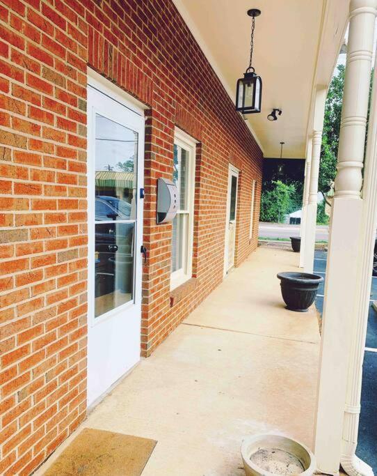 Walkable Uptown Area, King Suite, Quiet And Private Apartment Charlotte