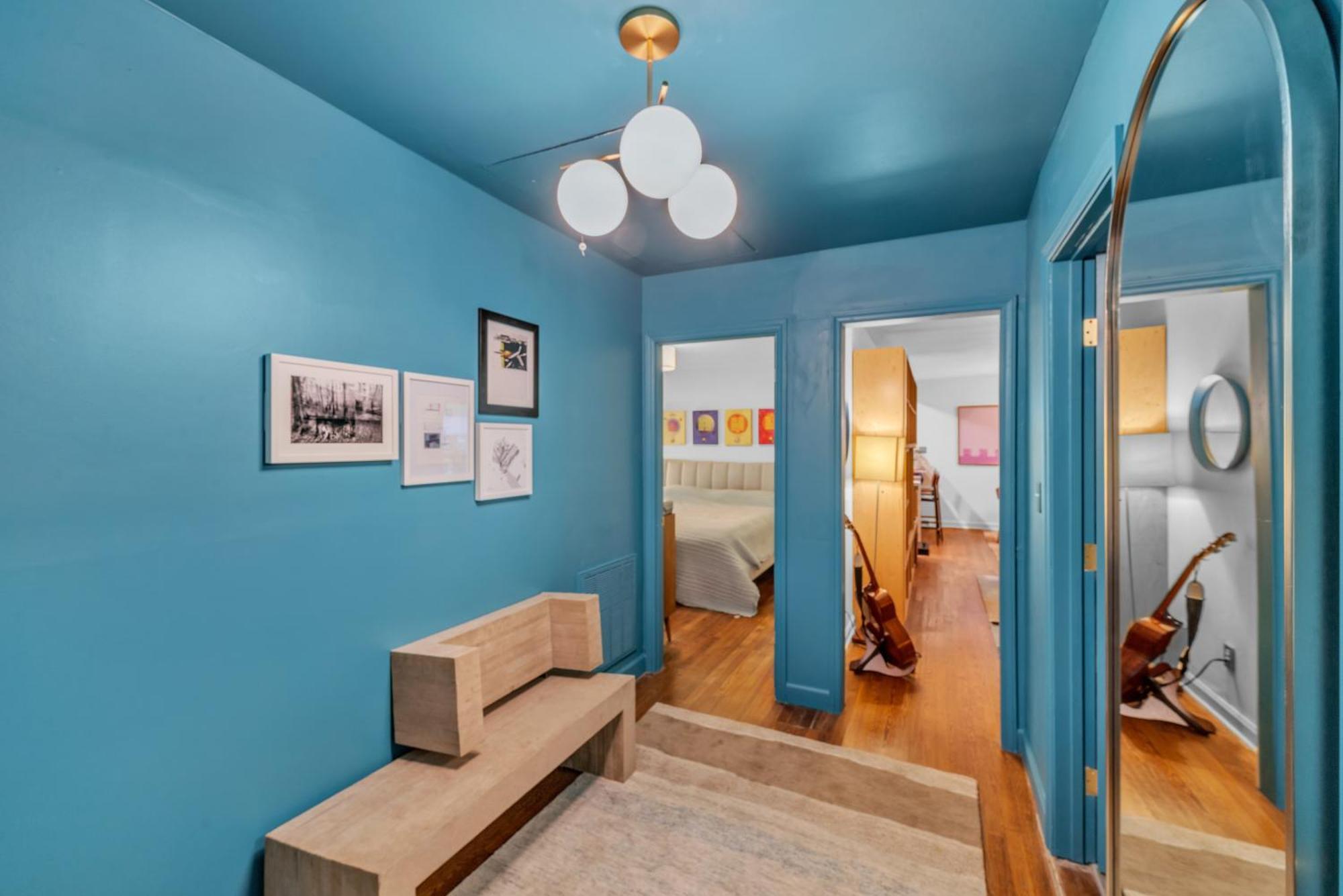 Holiday home Charming Mid-century Modern In Shannon Park *