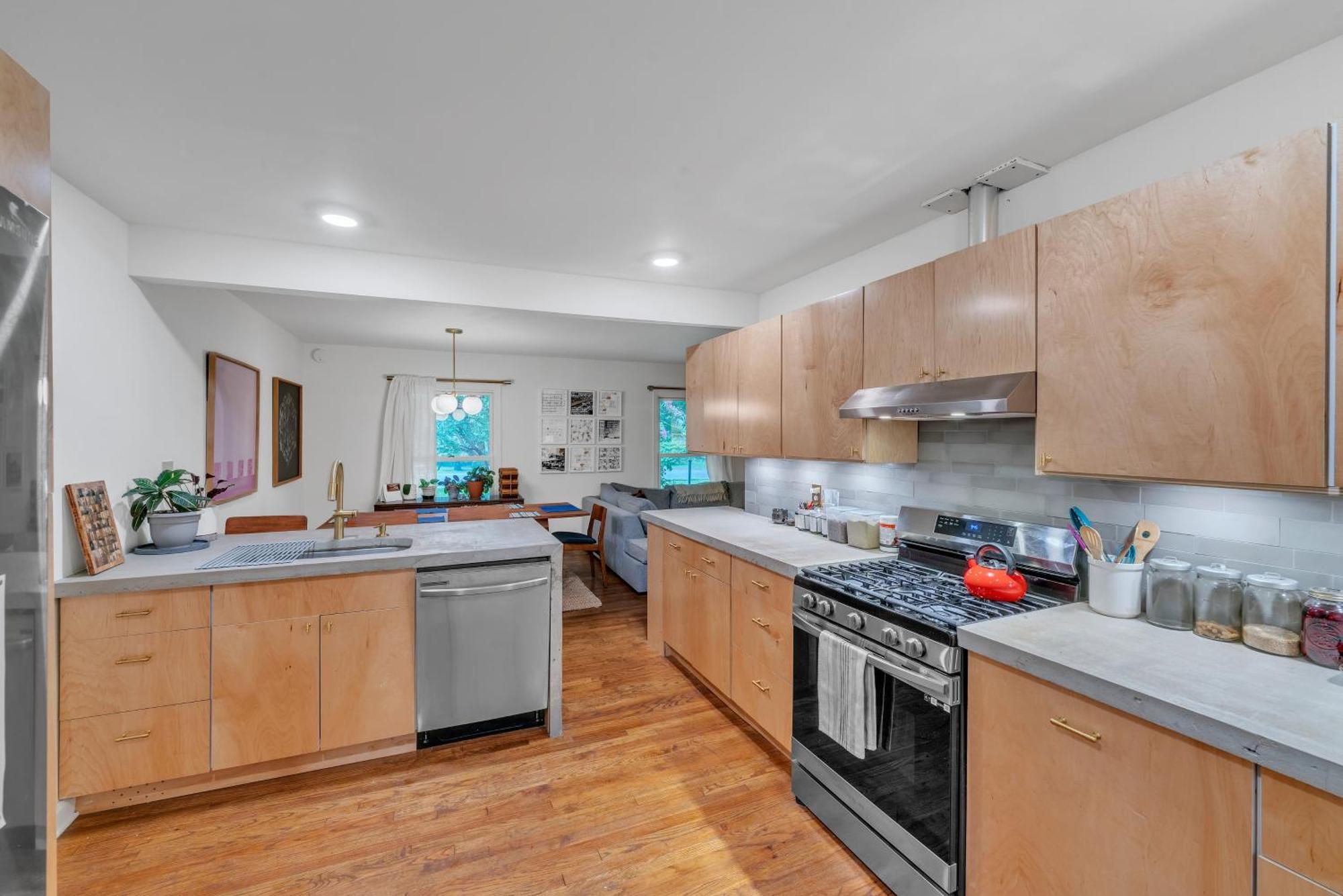 Holiday home Charming Mid-century Modern In Shannon Park Charlotte