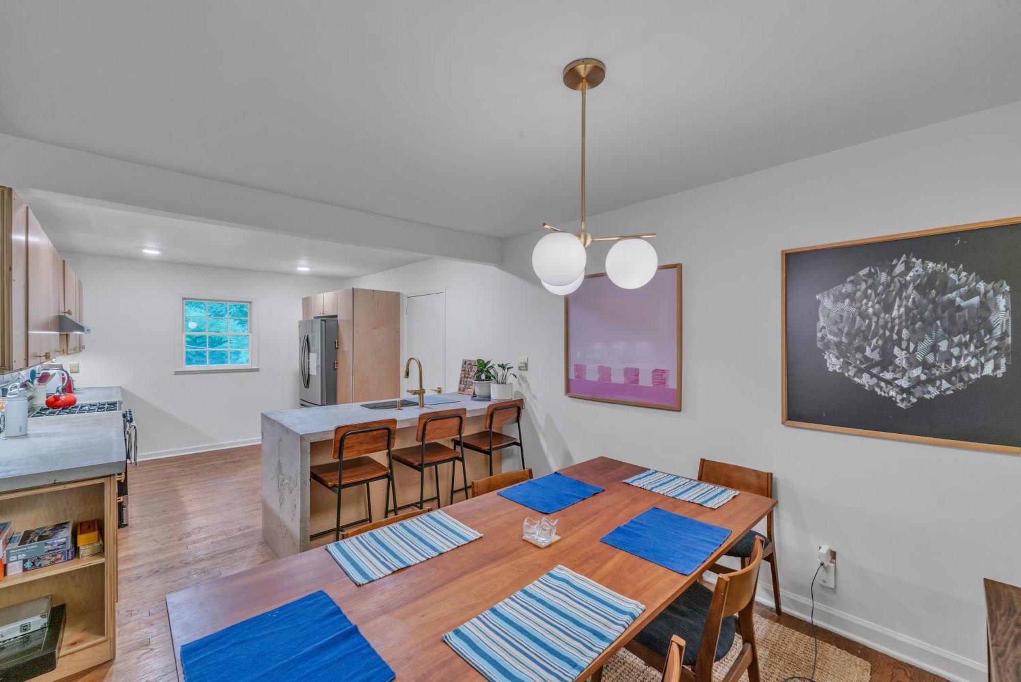 Holiday home Charming Mid-century Modern In Shannon Park Charlotte