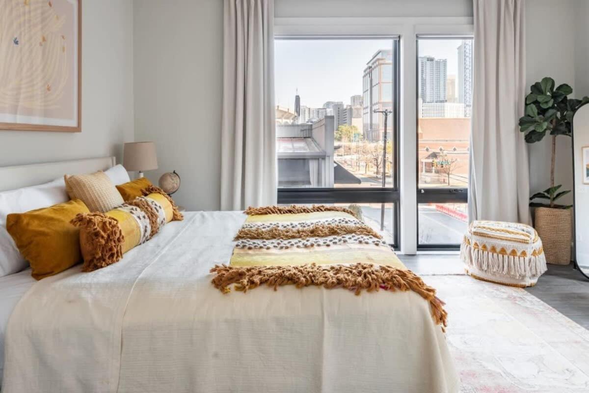 Minter Teal With Rooftop Balcony Holiday home Charlotte