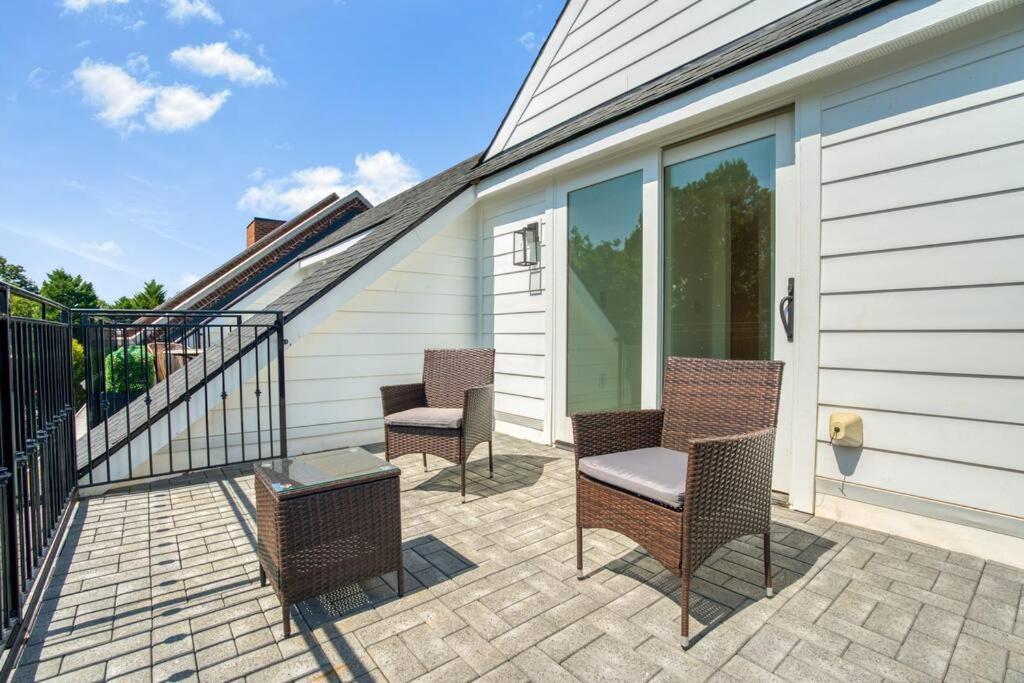 Spacious 3br Oasis On Grandin Road *