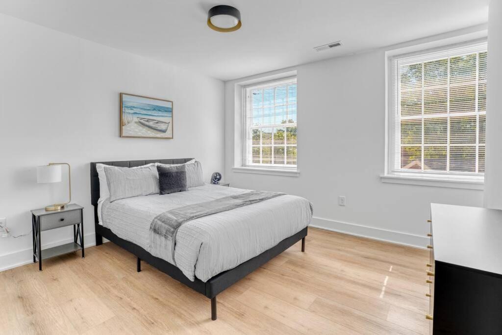 Spacious 3br Oasis On Grandin Road Charlotte