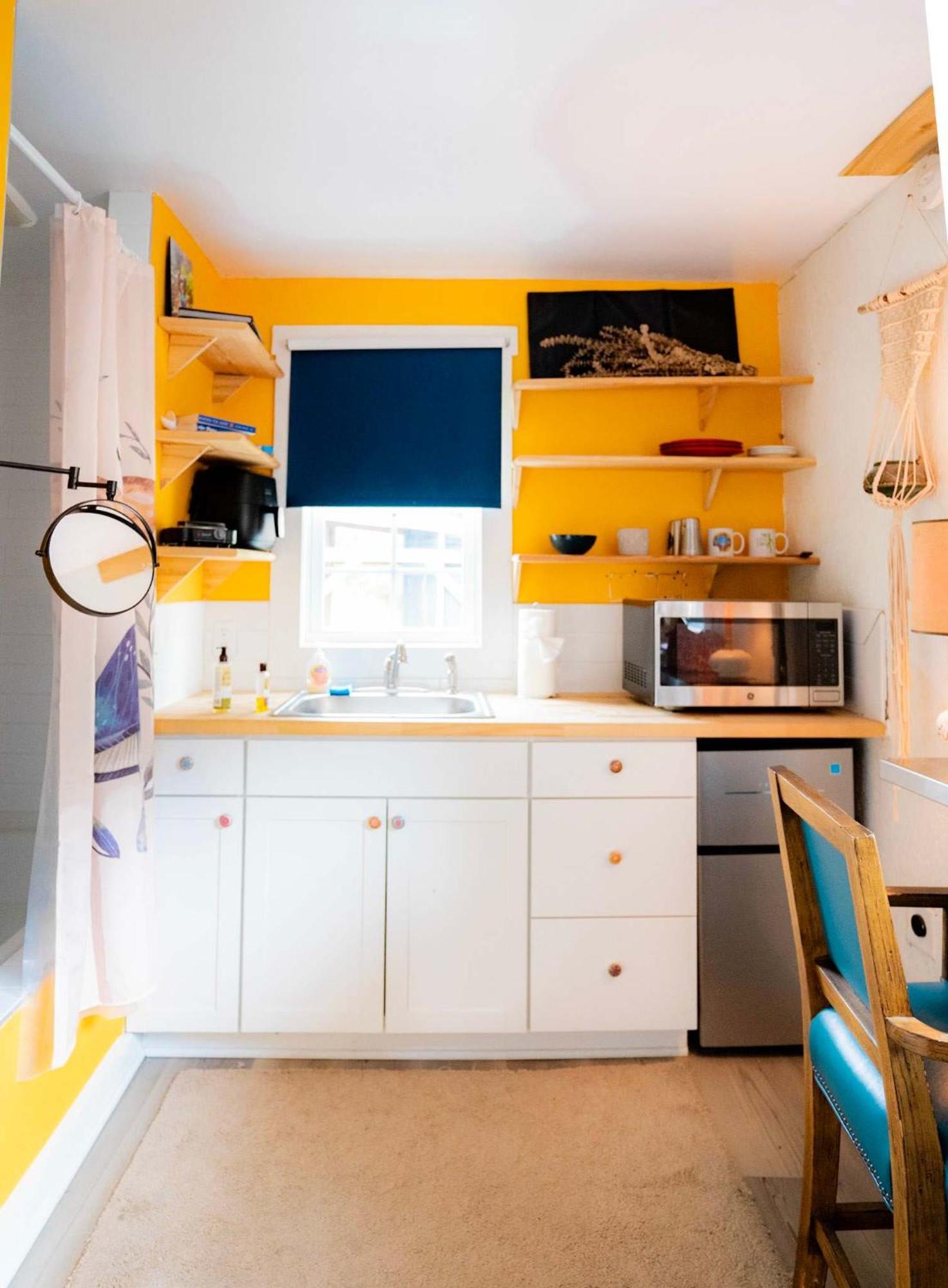 Adorable Solo-traveler Retreat Apartment