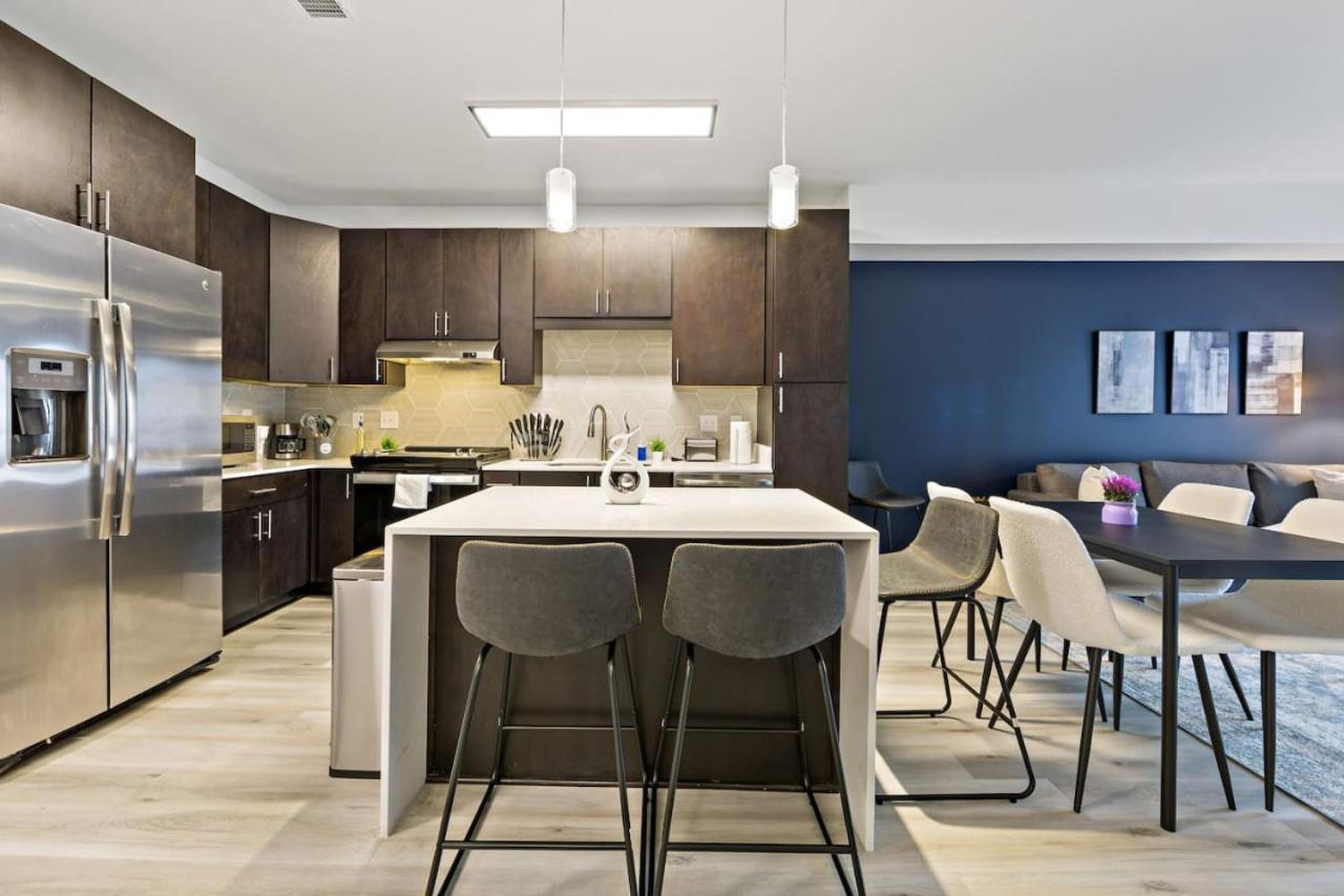 Apartment Unique 1bd - 5 Min Dt, Gym, Parking, W-d - Sleeps 6