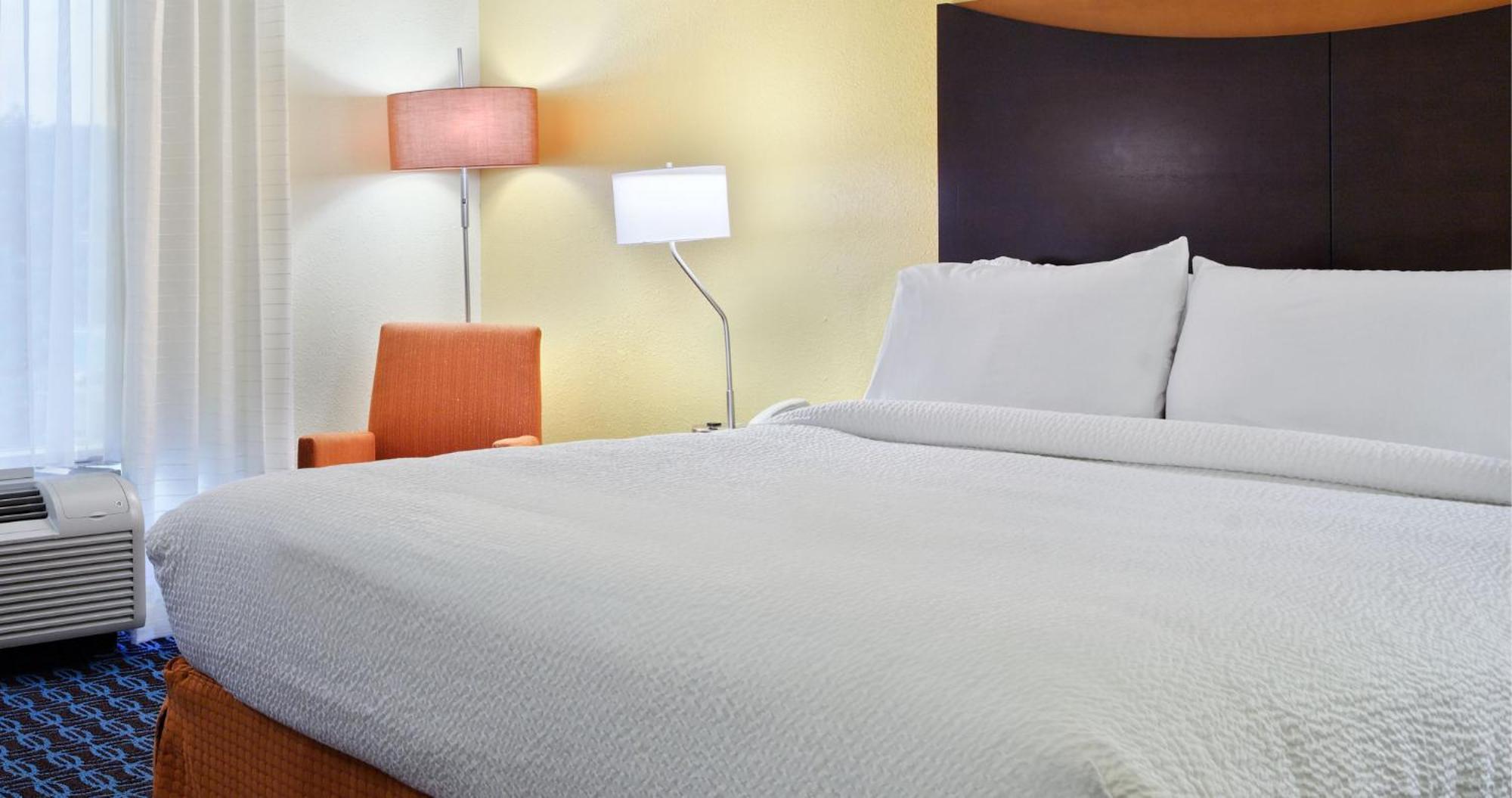 Fairfield & Arrowood Hotel Charlotte