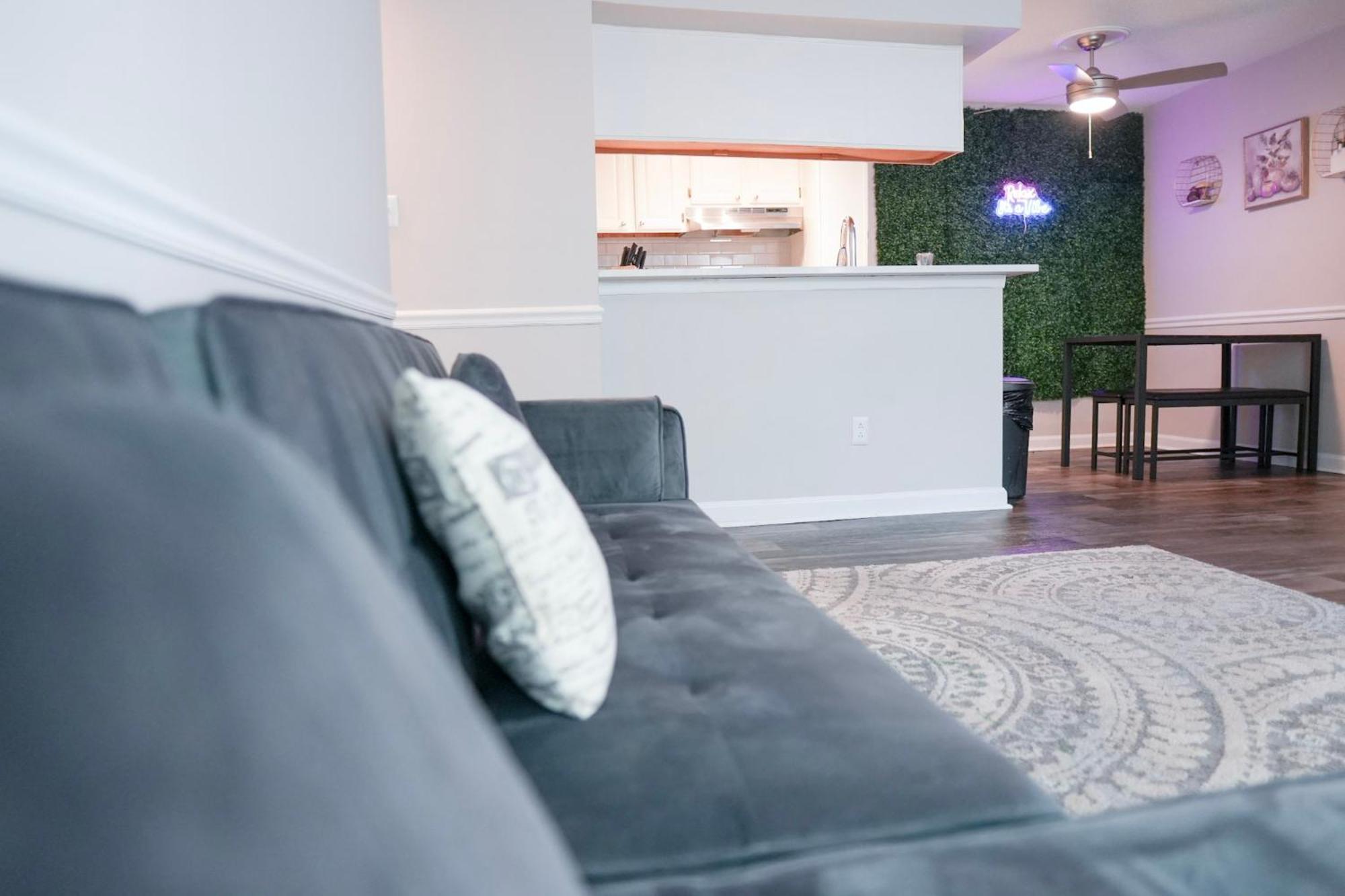 Deluxe Luxury & Convenience Apartment *