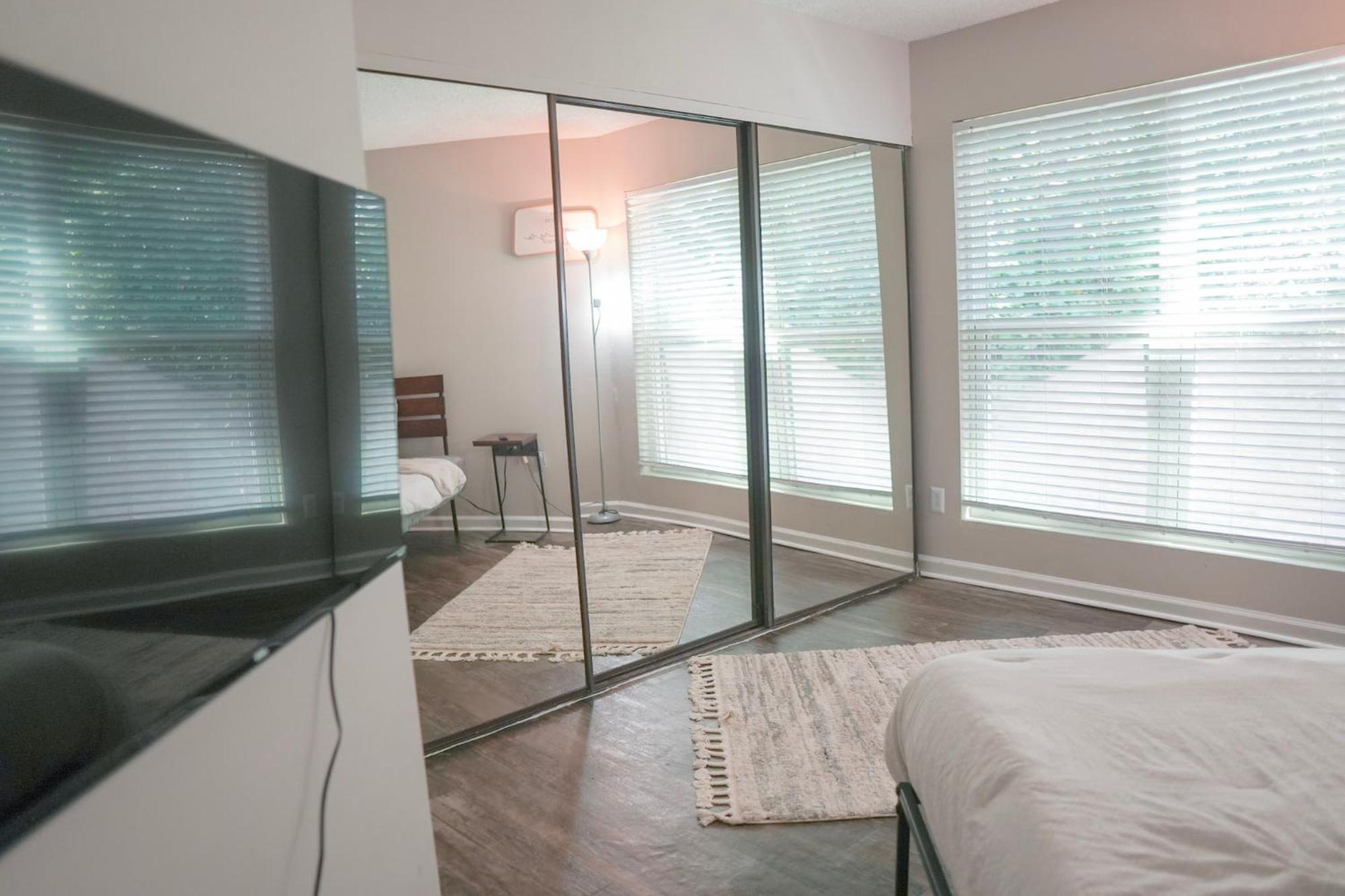 Apartment Deluxe Luxury & Convenience *