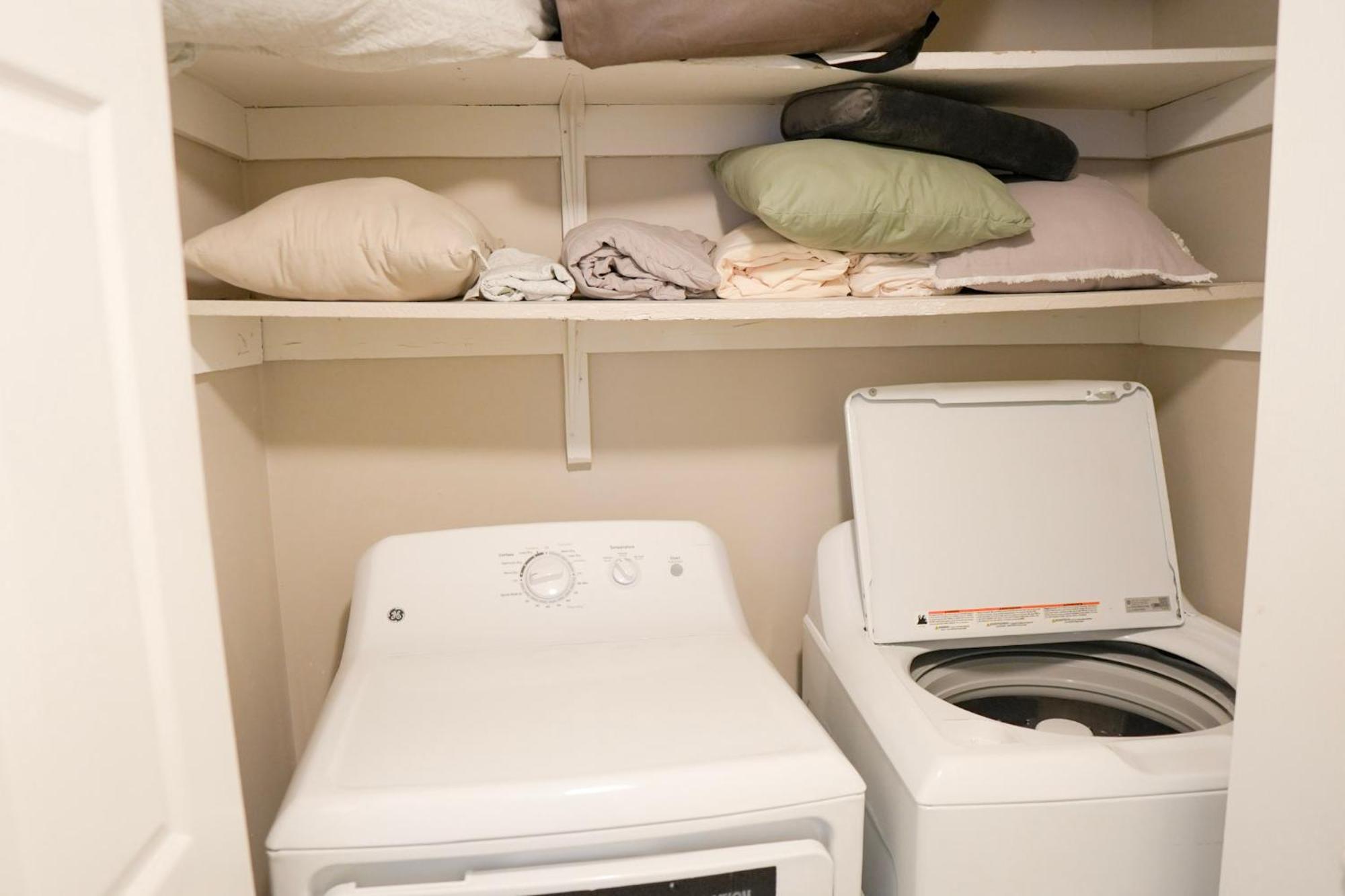 Deluxe Luxury & Convenience Apartment Charlotte