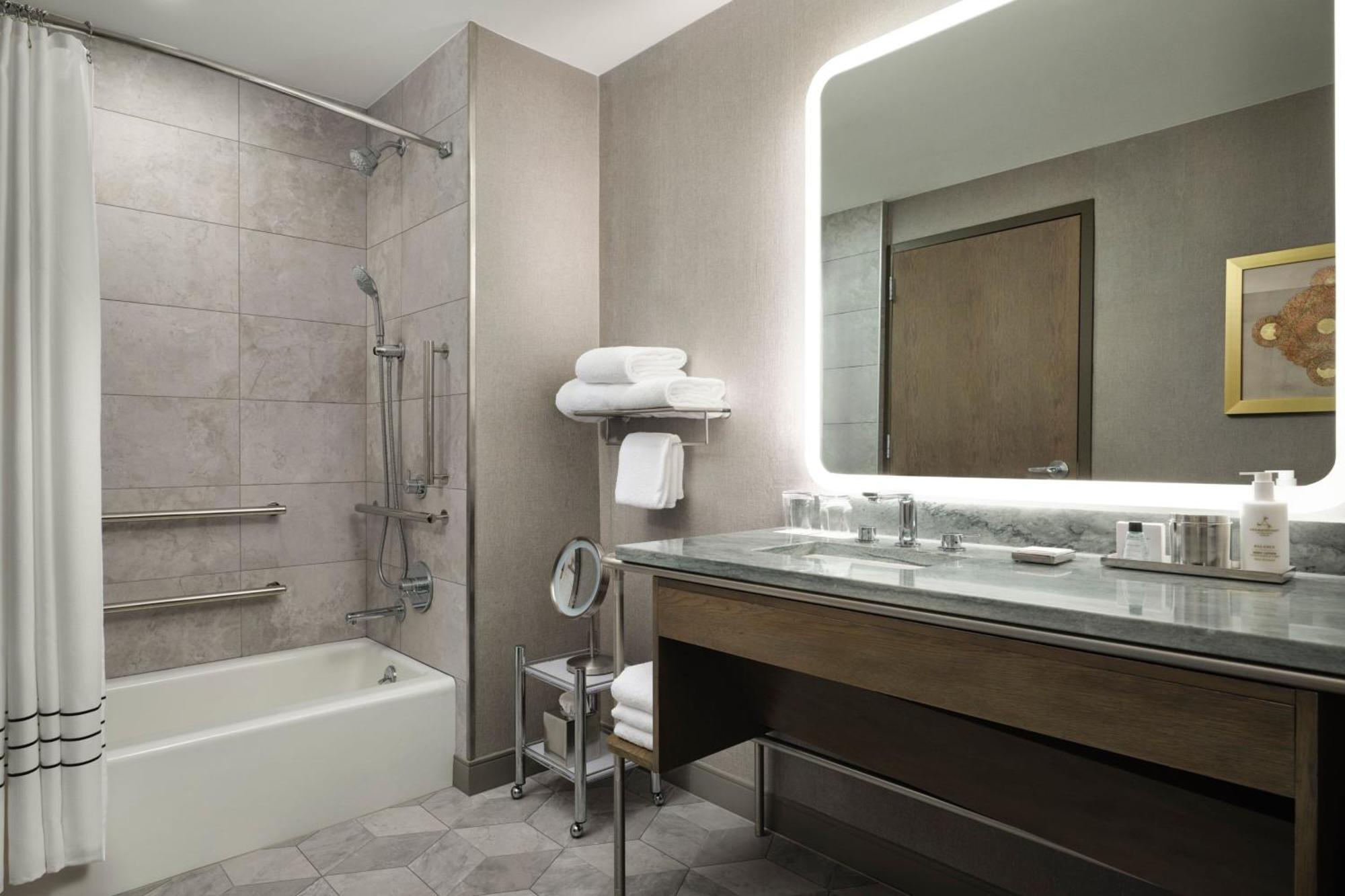 Jw Marriott 5* Charlotte