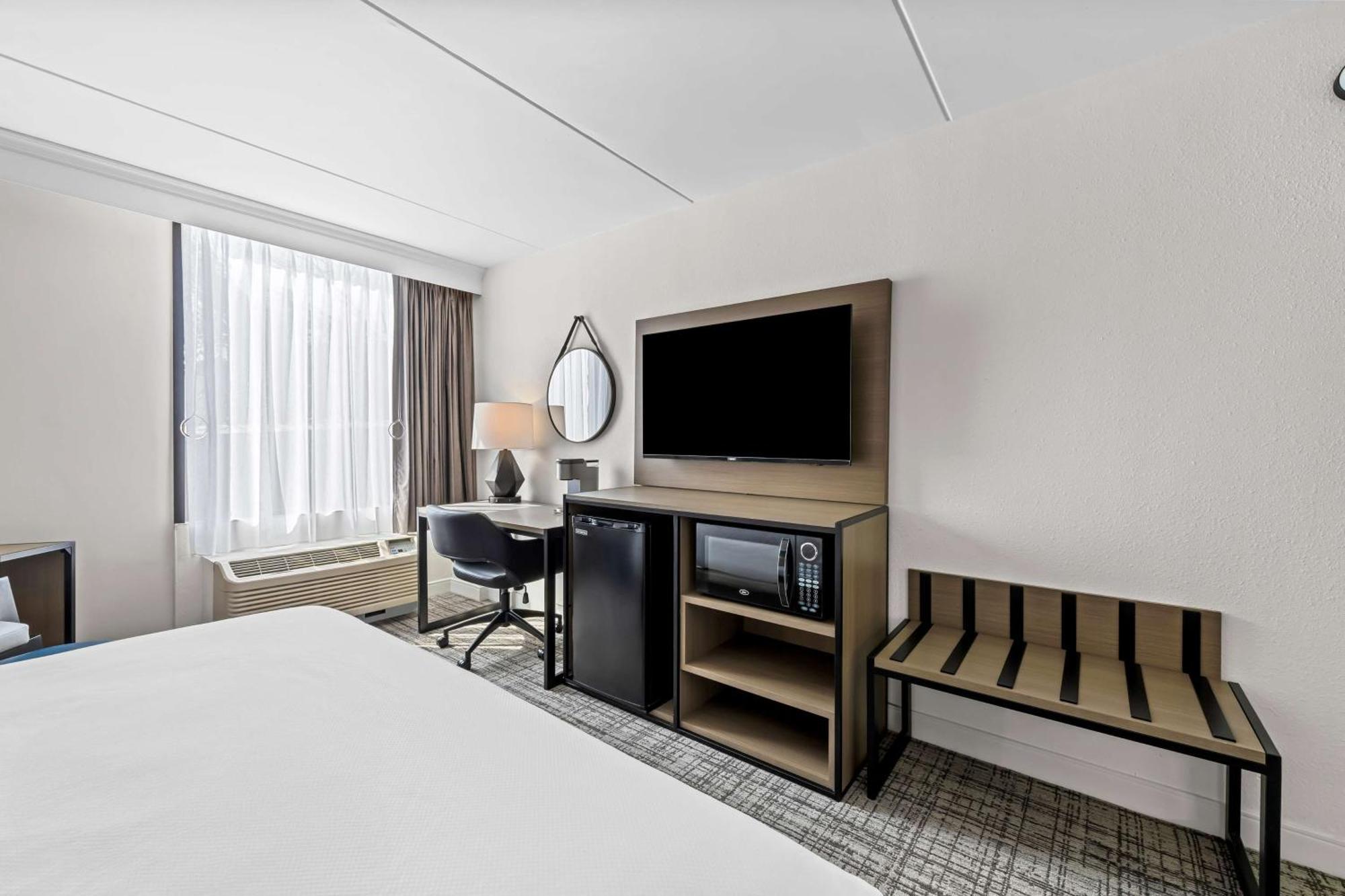 Hotel Western Lower South End