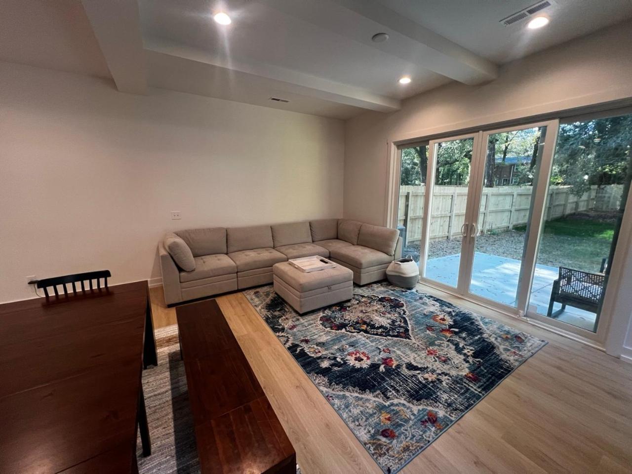 Spacious And Comfy Clt Retreat Holiday home Charlotte